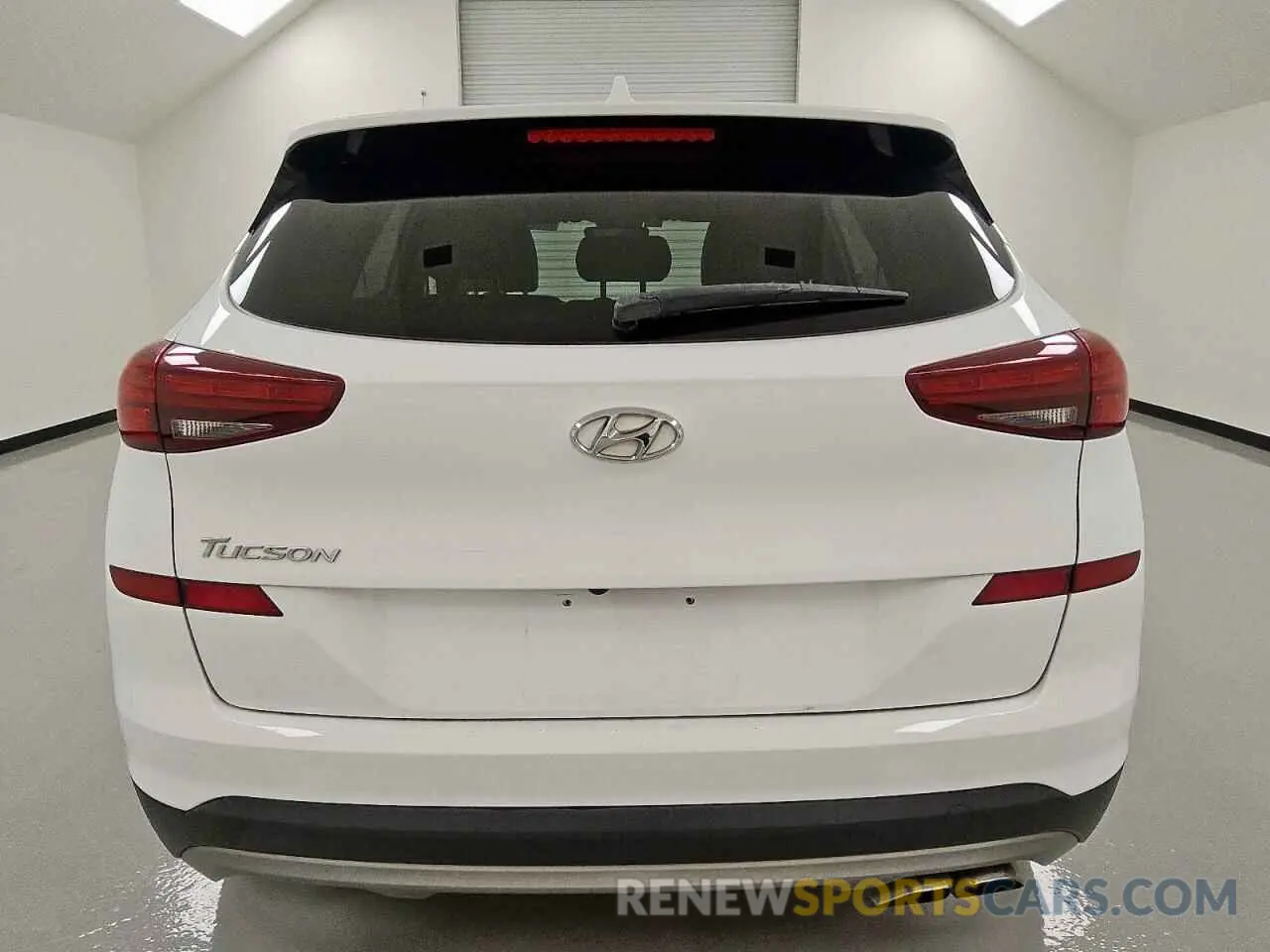 6 Photograph of a damaged car KM8J33AL3KU874095 HYUNDAI TUCSON 2019