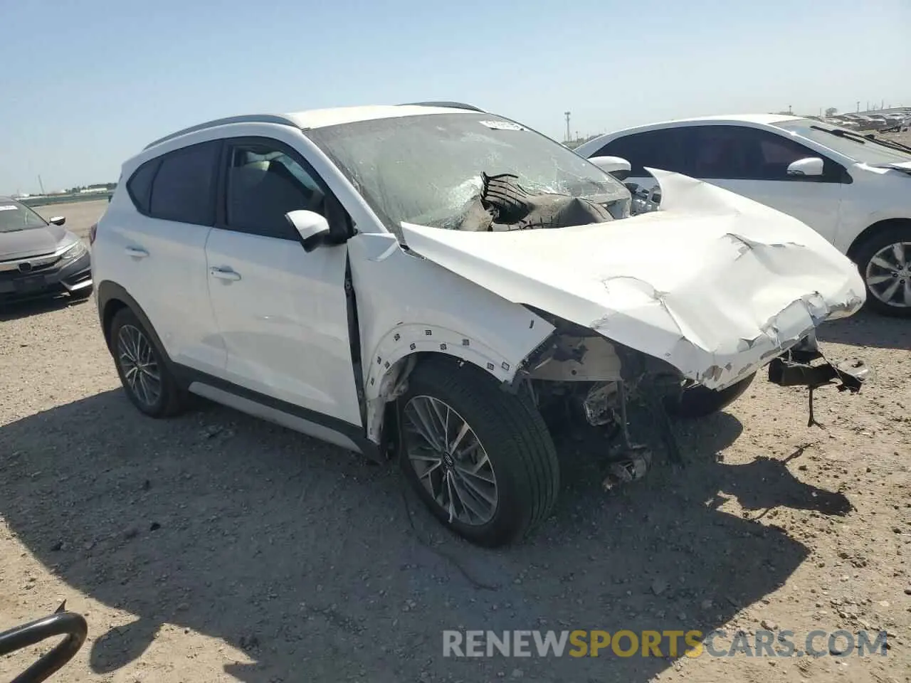 4 Photograph of a damaged car KM8J33AL3KU895562 HYUNDAI TUCSON 2019