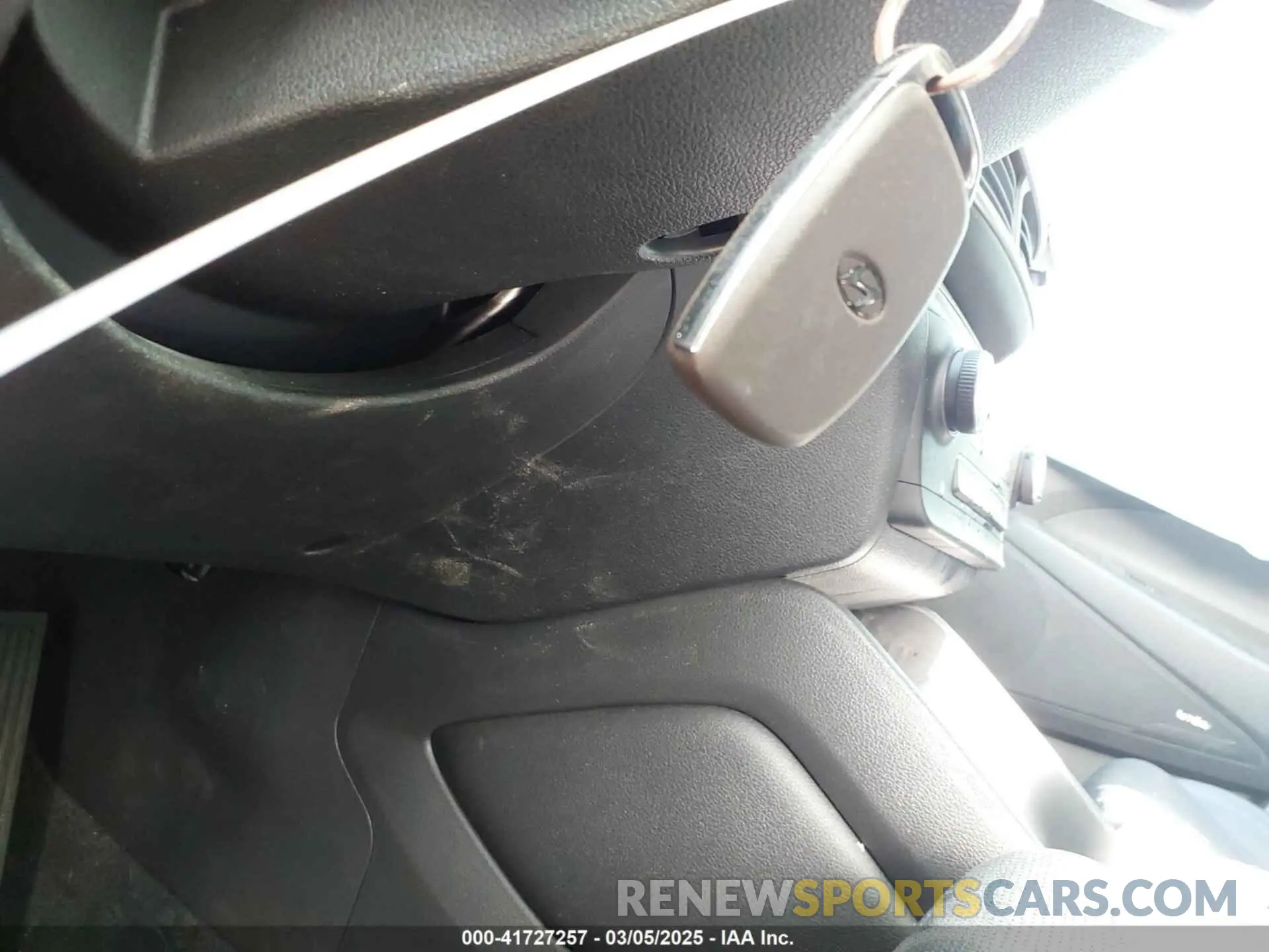 11 Photograph of a damaged car KM8J33AL4KU022757 HYUNDAI TUCSON 2019