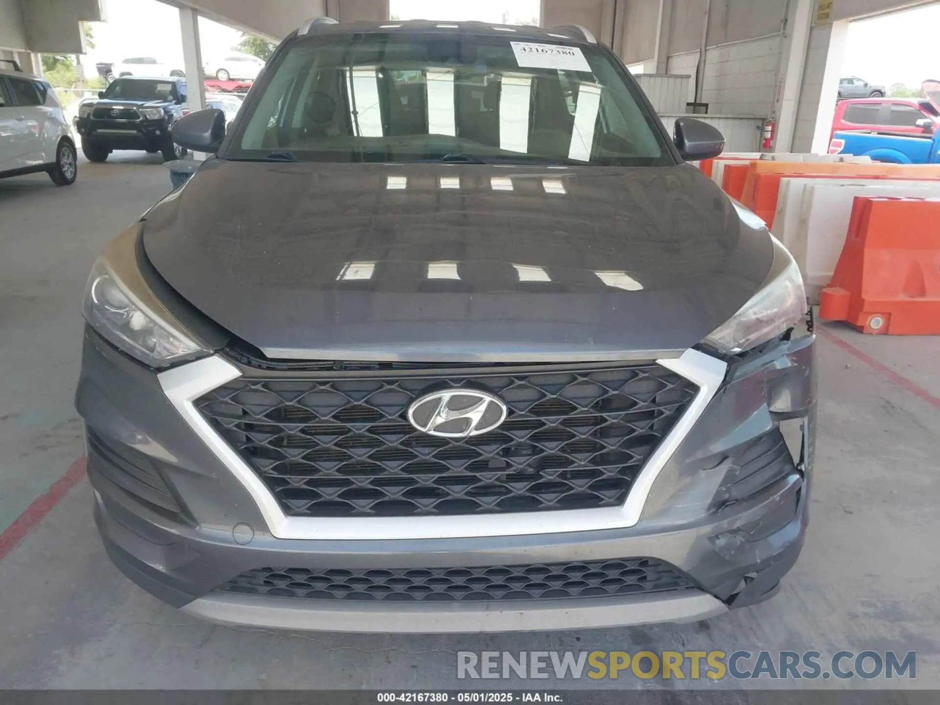 12 Photograph of a damaged car KM8J33AL4KU875529 HYUNDAI TUCSON 2019