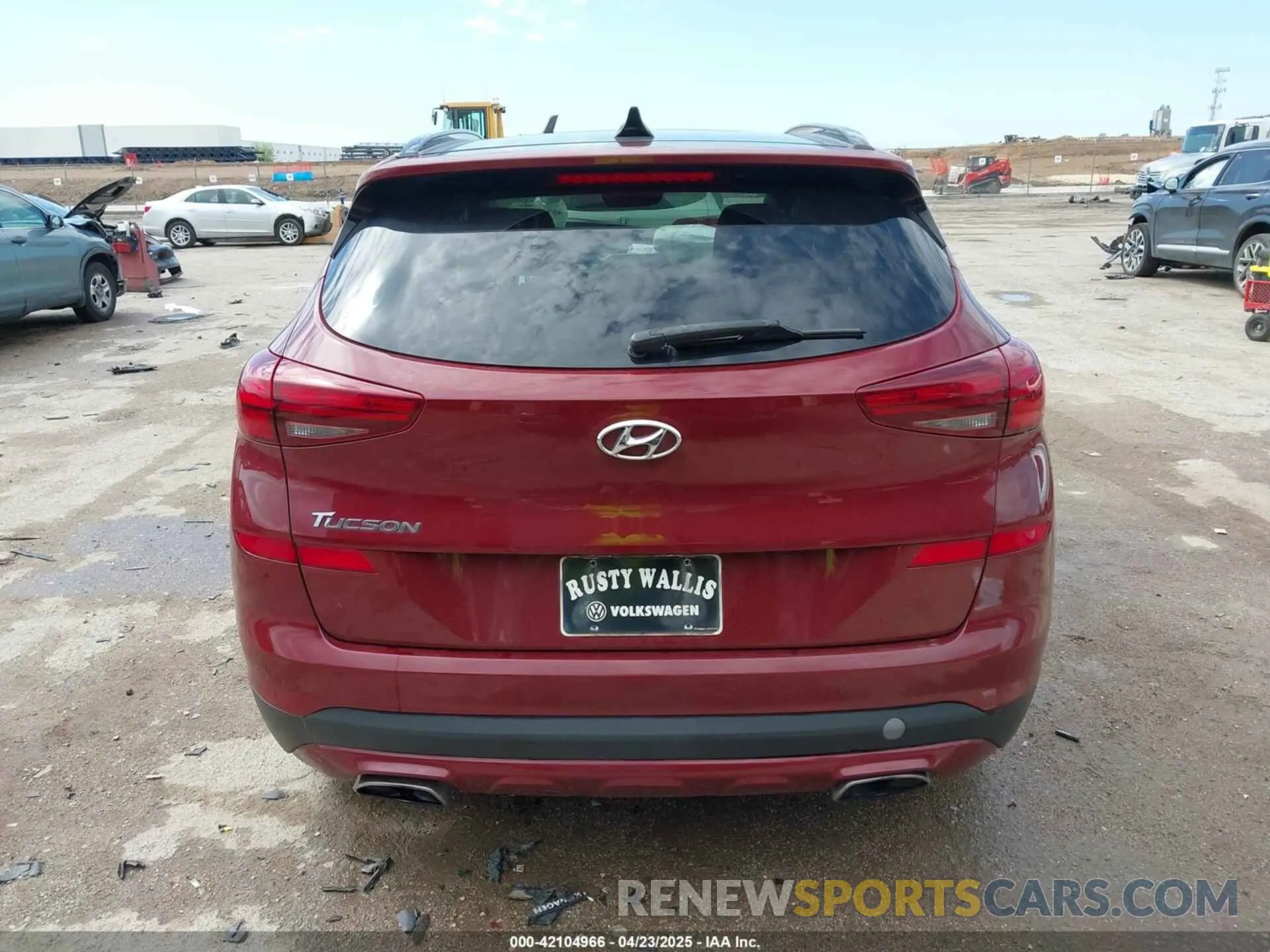 17 Photograph of a damaged car KM8J33AL4KU928830 HYUNDAI TUCSON 2019