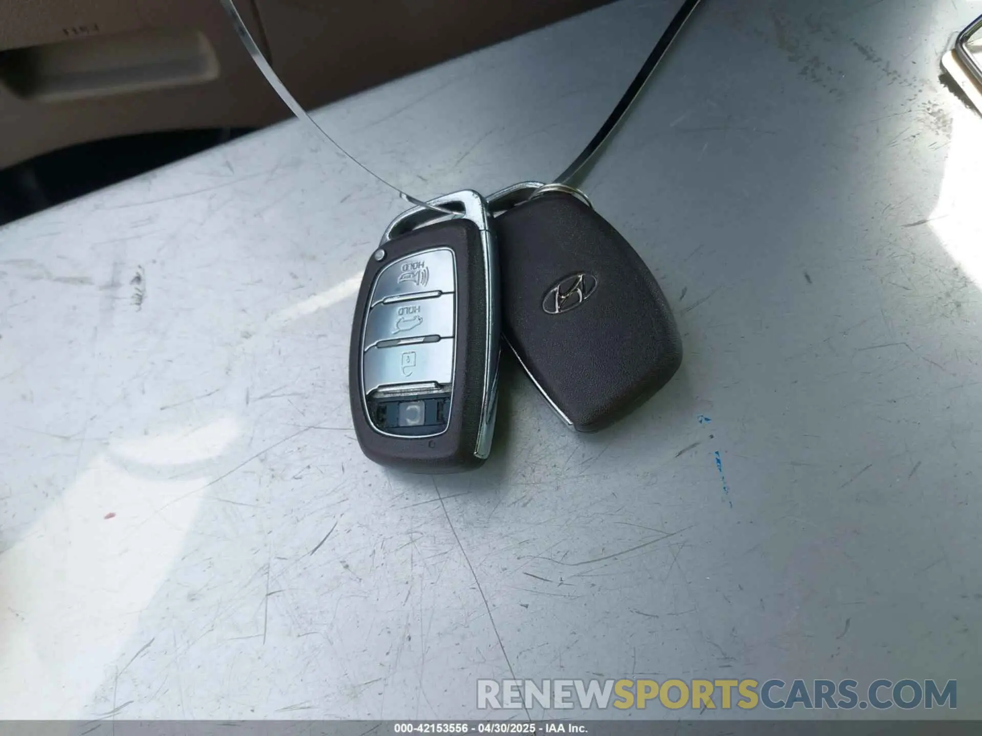 11 Photograph of a damaged car KM8J33AL5KU021603 HYUNDAI TUCSON 2019