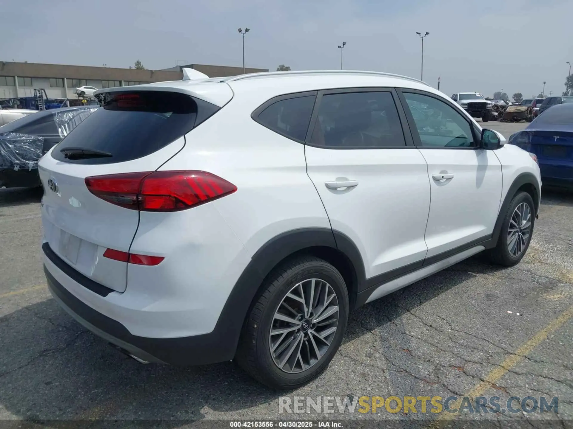 4 Photograph of a damaged car KM8J33AL5KU021603 HYUNDAI TUCSON 2019