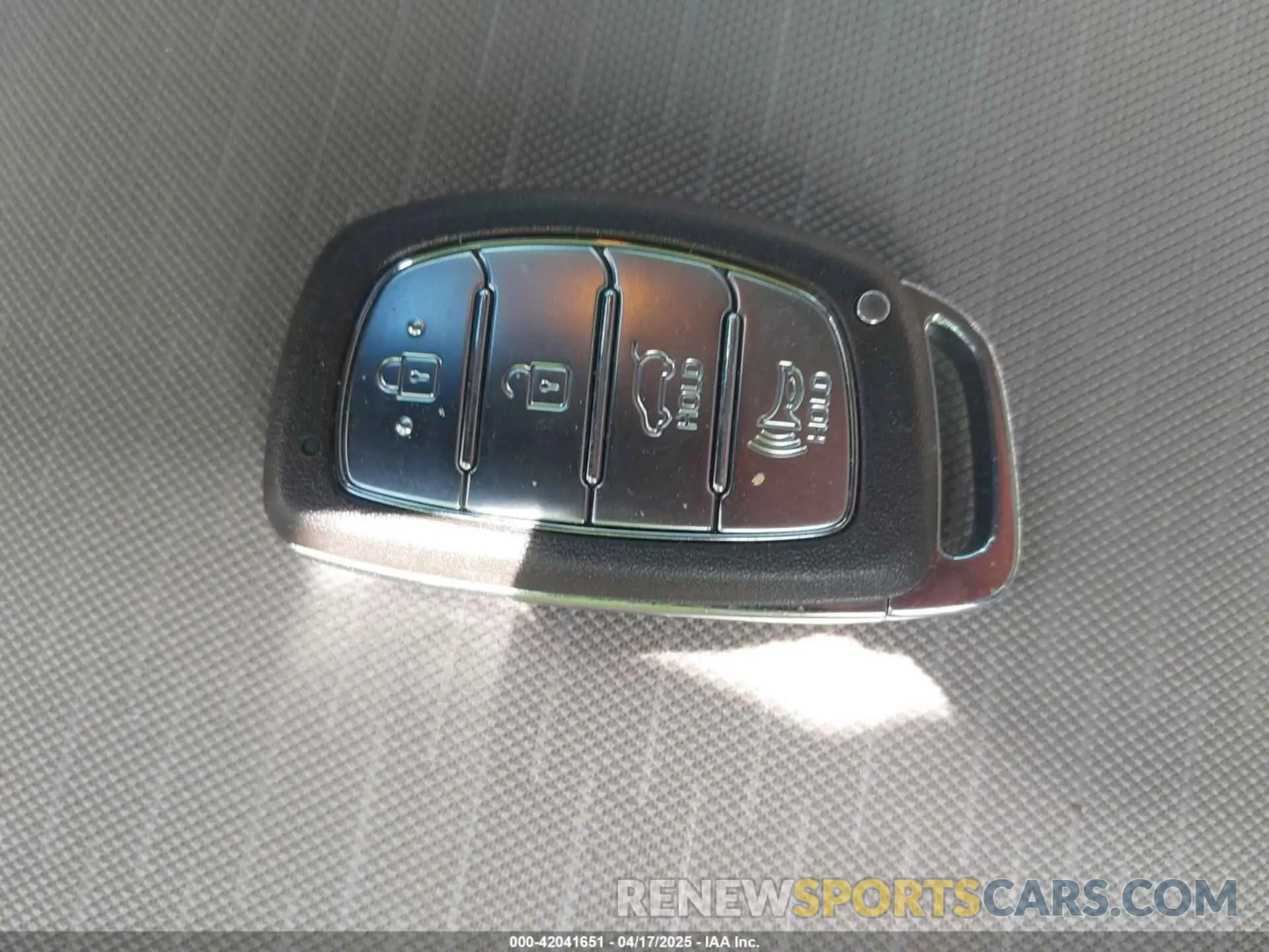 11 Photograph of a damaged car KM8J33AL5KU066119 HYUNDAI TUCSON 2019