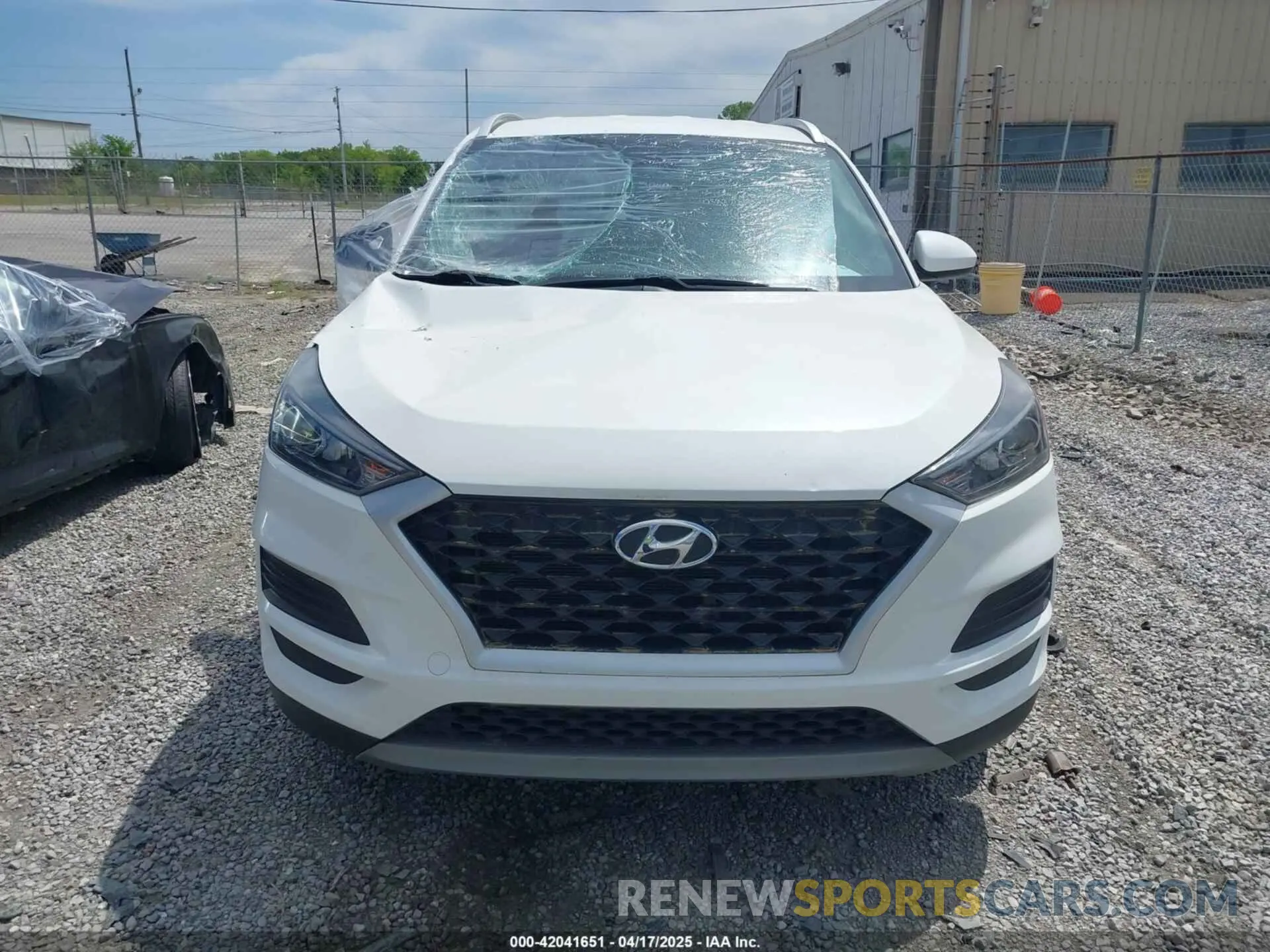 12 Photograph of a damaged car KM8J33AL5KU066119 HYUNDAI TUCSON 2019