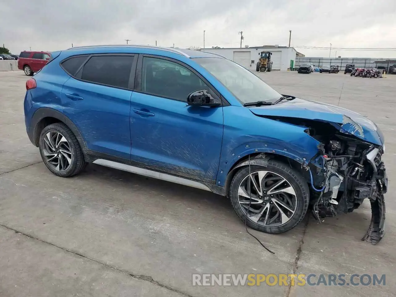 4 Photograph of a damaged car KM8J33AL5KU861199 HYUNDAI TUCSON 2019