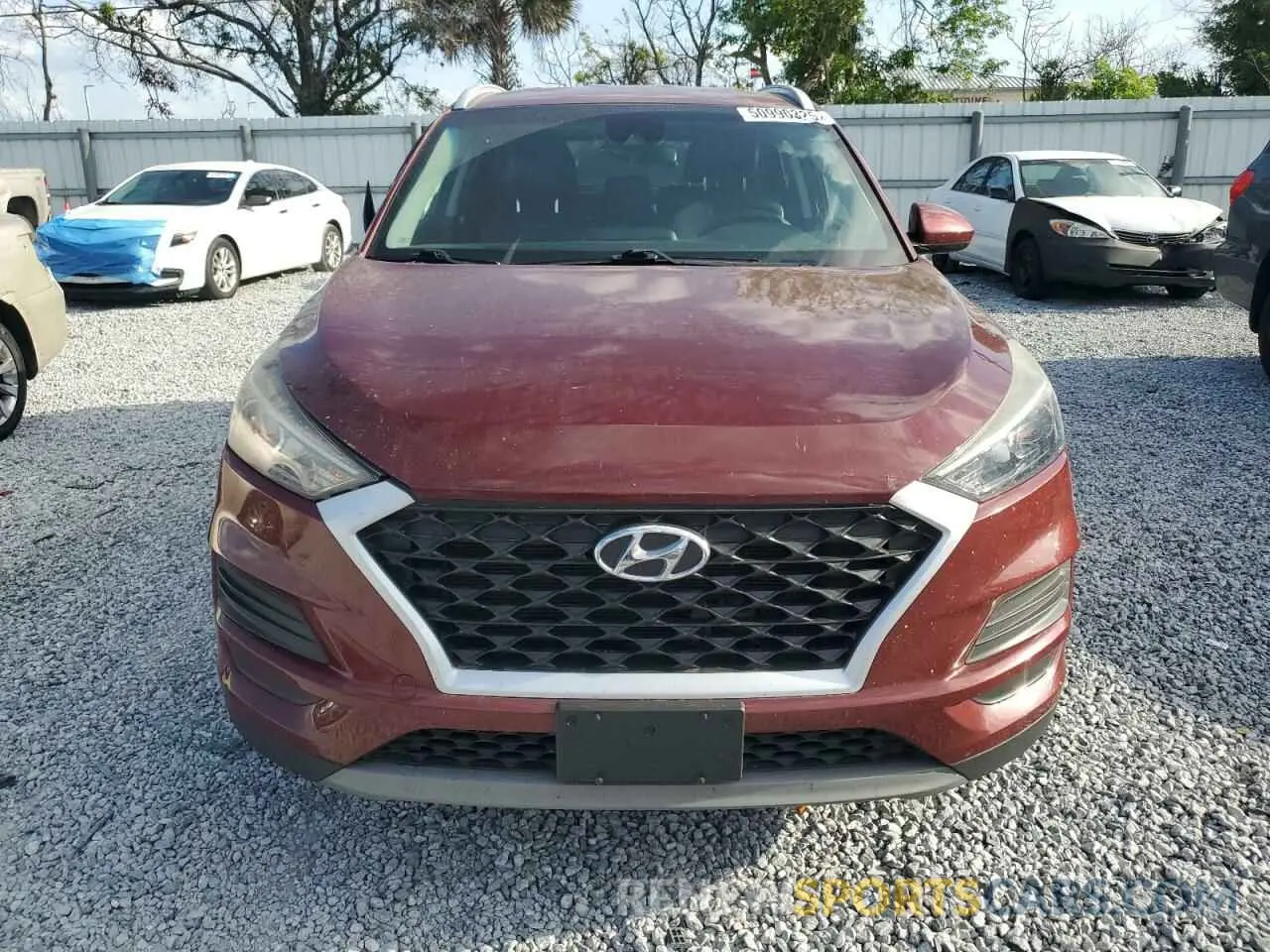 5 Photograph of a damaged car KM8J33AL5KU965711 HYUNDAI TUCSON 2019