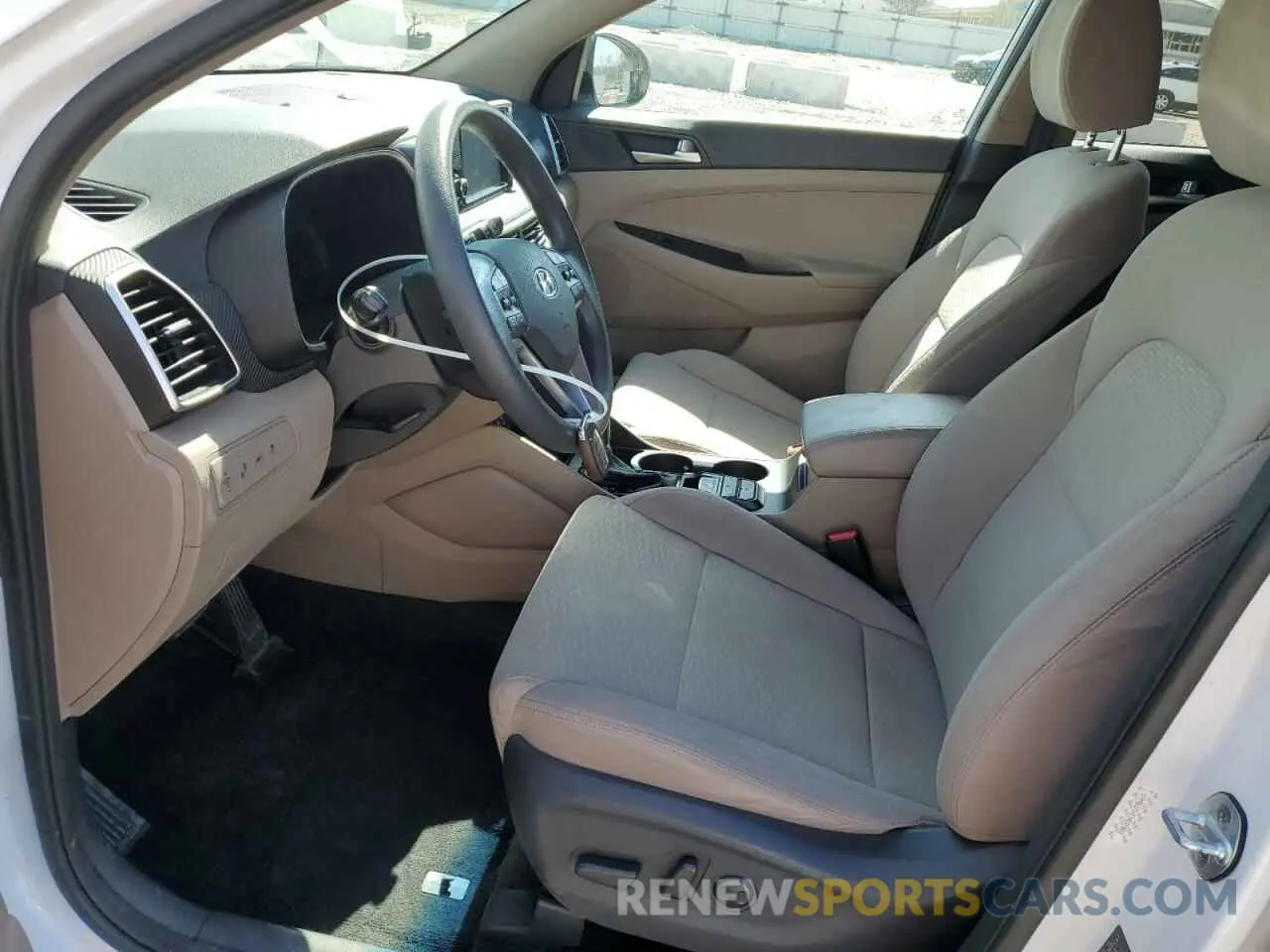 7 Photograph of a damaged car KM8J33AL5KU998417 HYUNDAI TUCSON 2019