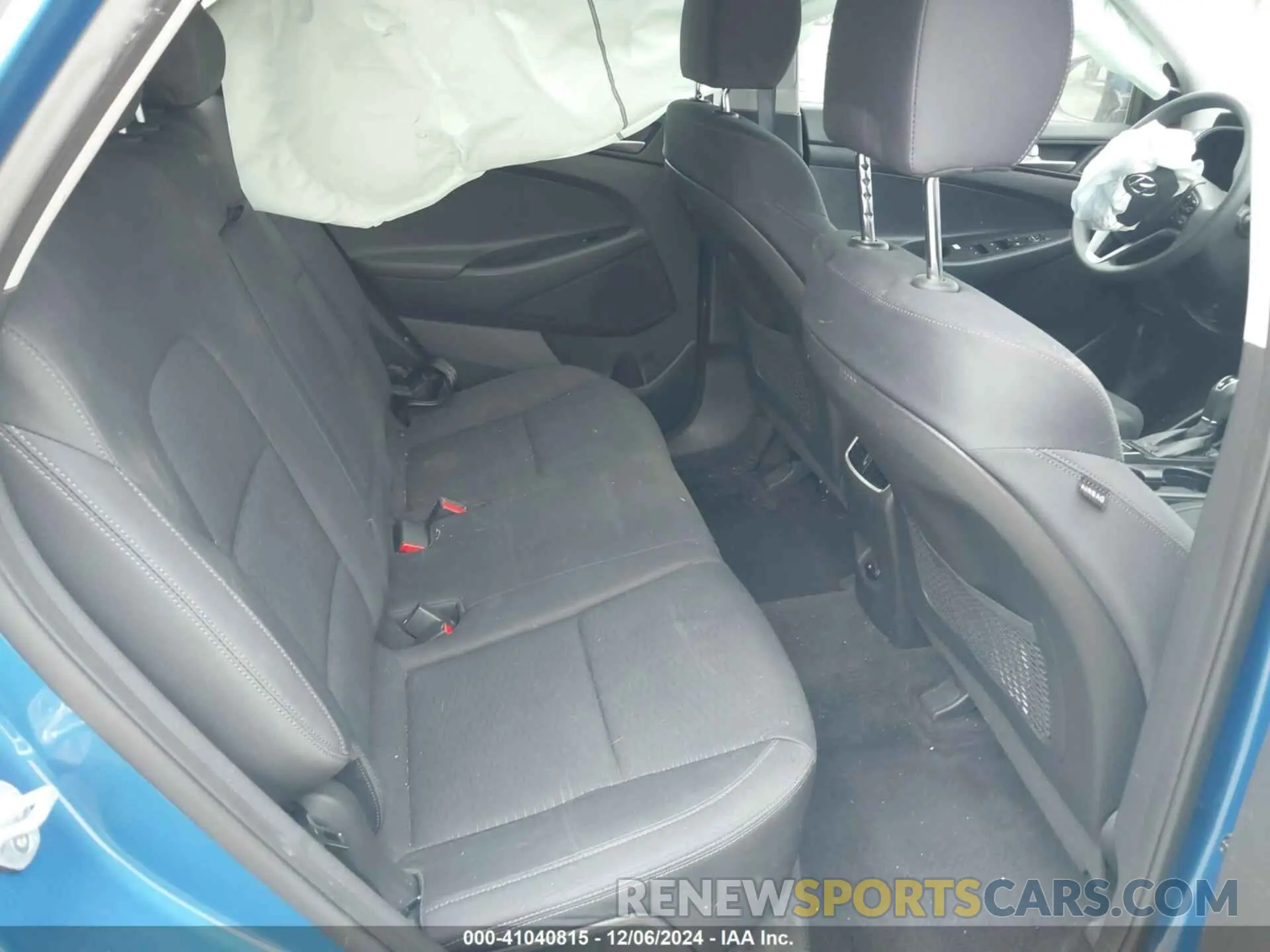 8 Photograph of a damaged car KM8J33AL6KU011100 HYUNDAI TUCSON 2019