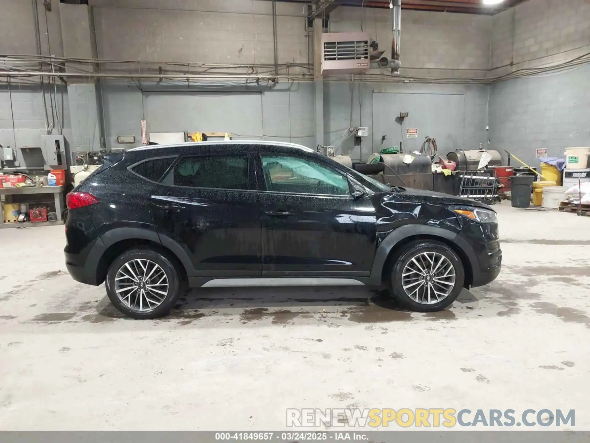 13 Photograph of a damaged car KM8J33AL6KU938288 HYUNDAI TUCSON 2019
