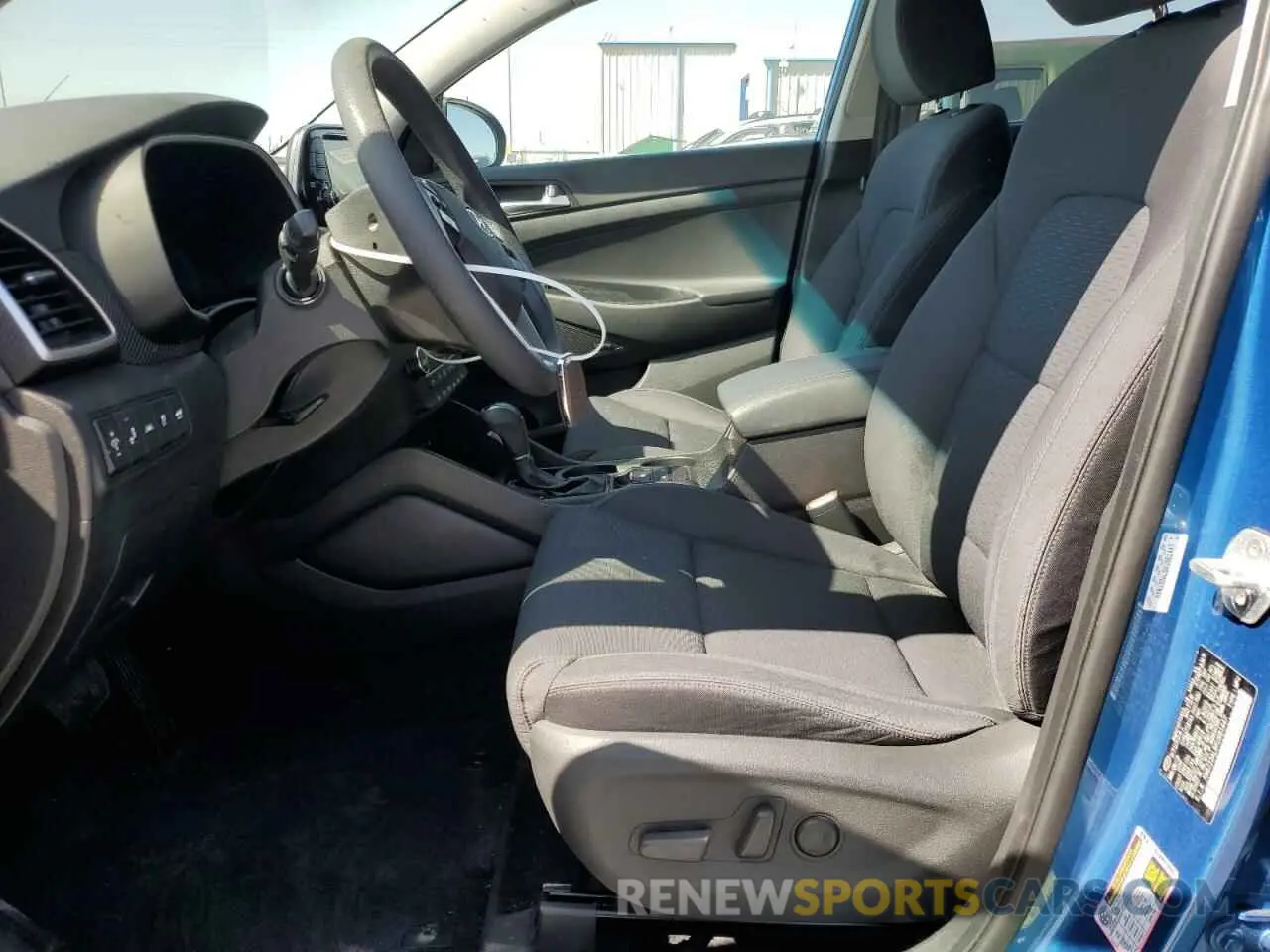 7 Photograph of a damaged car KM8J33AL6KU981447 HYUNDAI TUCSON 2019