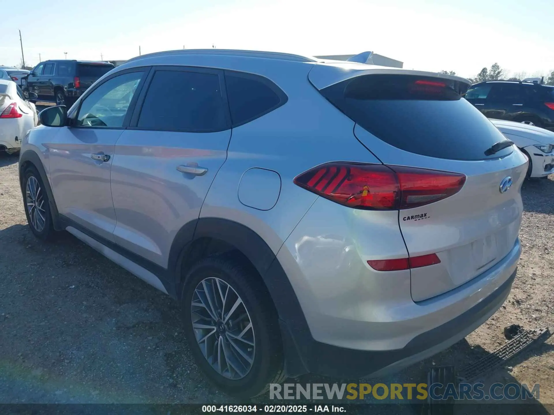 3 Photograph of a damaged car KM8J33AL6KU988298 HYUNDAI TUCSON 2019