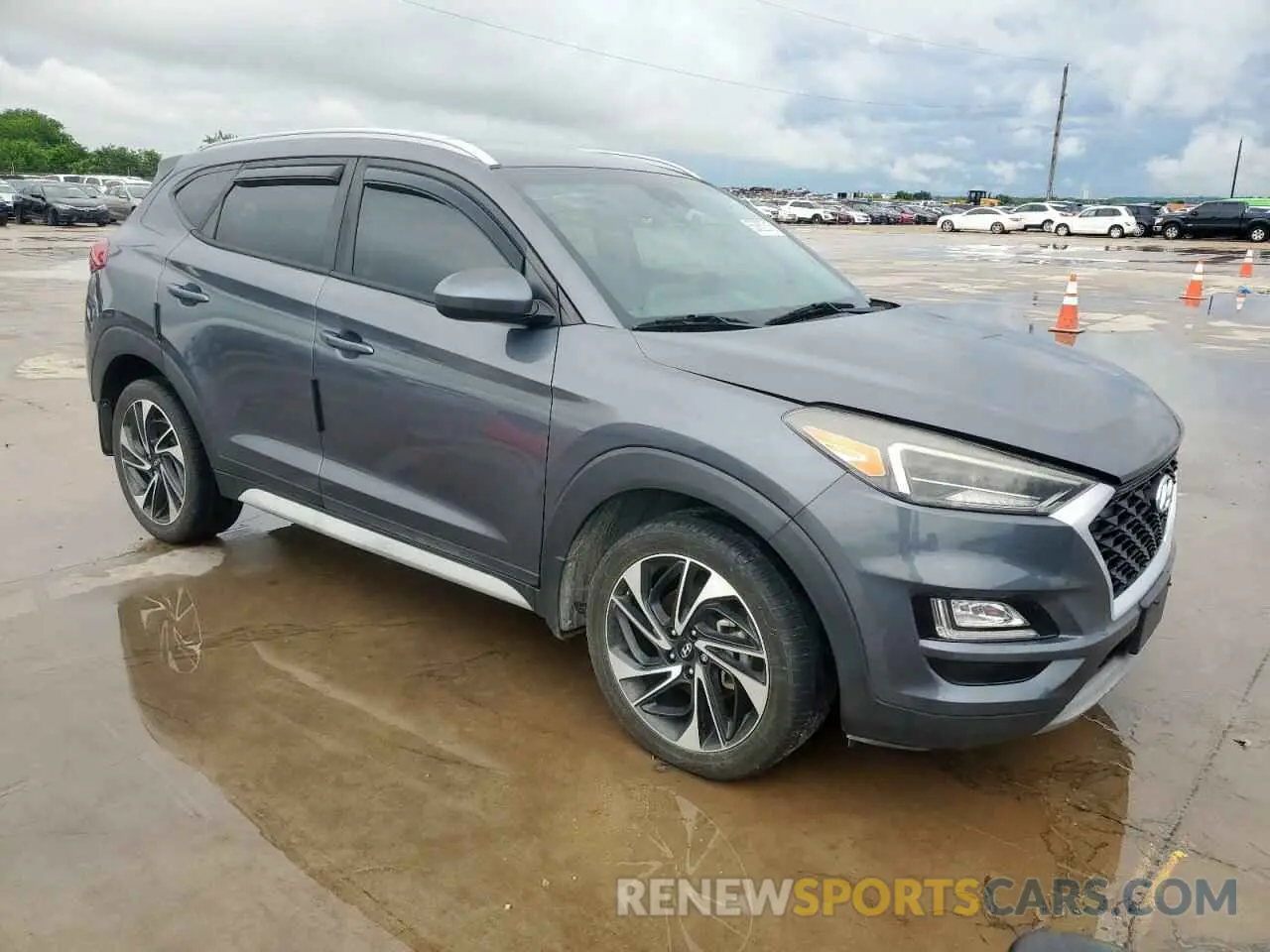 4 Photograph of a damaged car KM8J33AL7KU981070 HYUNDAI TUCSON 2019