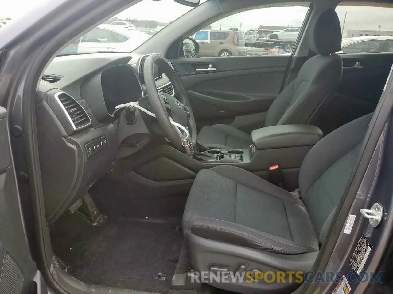 7 Photograph of a damaged car KM8J33AL7KU981070 HYUNDAI TUCSON 2019