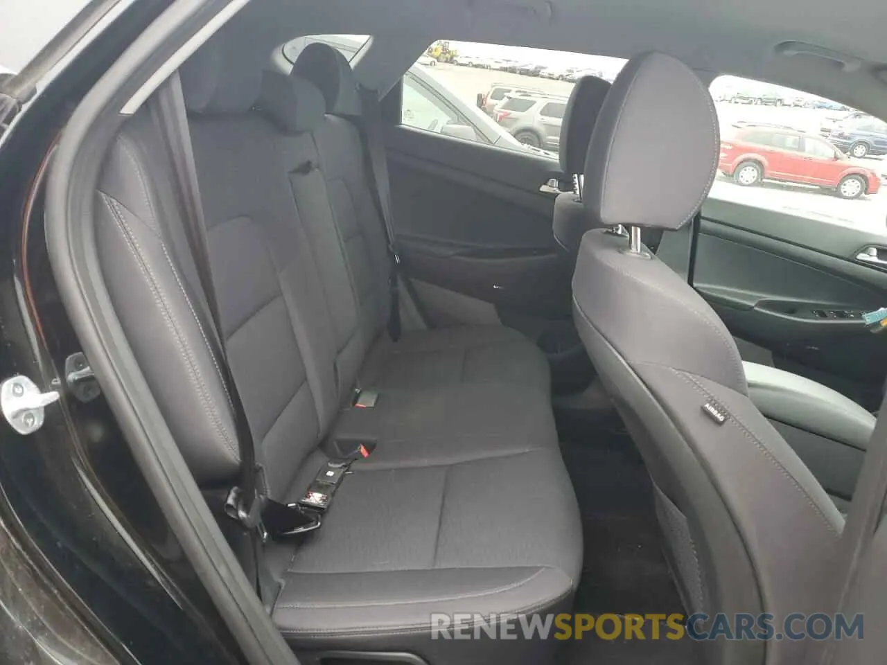 11 Photograph of a damaged car KM8J33AL8KU965900 HYUNDAI TUCSON 2019
