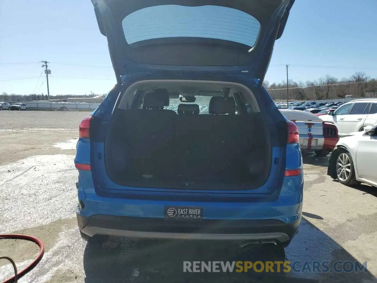 6 Photograph of a damaged car KM8J33AL8KU984978 HYUNDAI TUCSON 2019