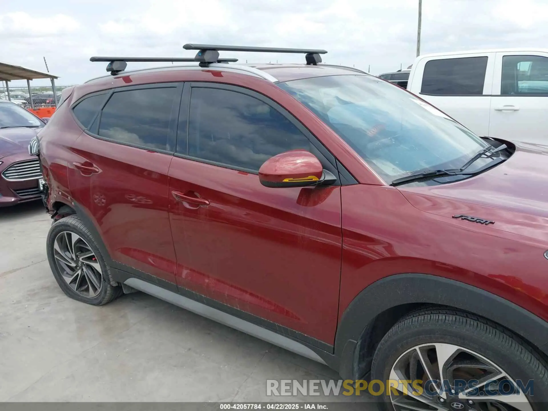 14 Photograph of a damaged car KM8J33AL9KU895176 HYUNDAI TUCSON 2019
