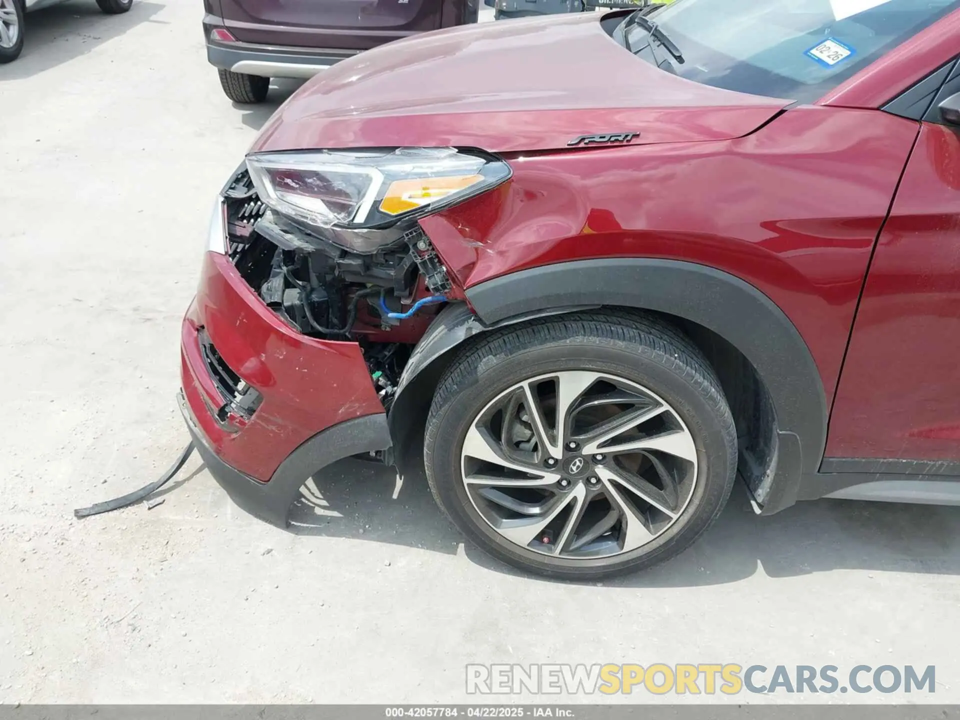 18 Photograph of a damaged car KM8J33AL9KU895176 HYUNDAI TUCSON 2019
