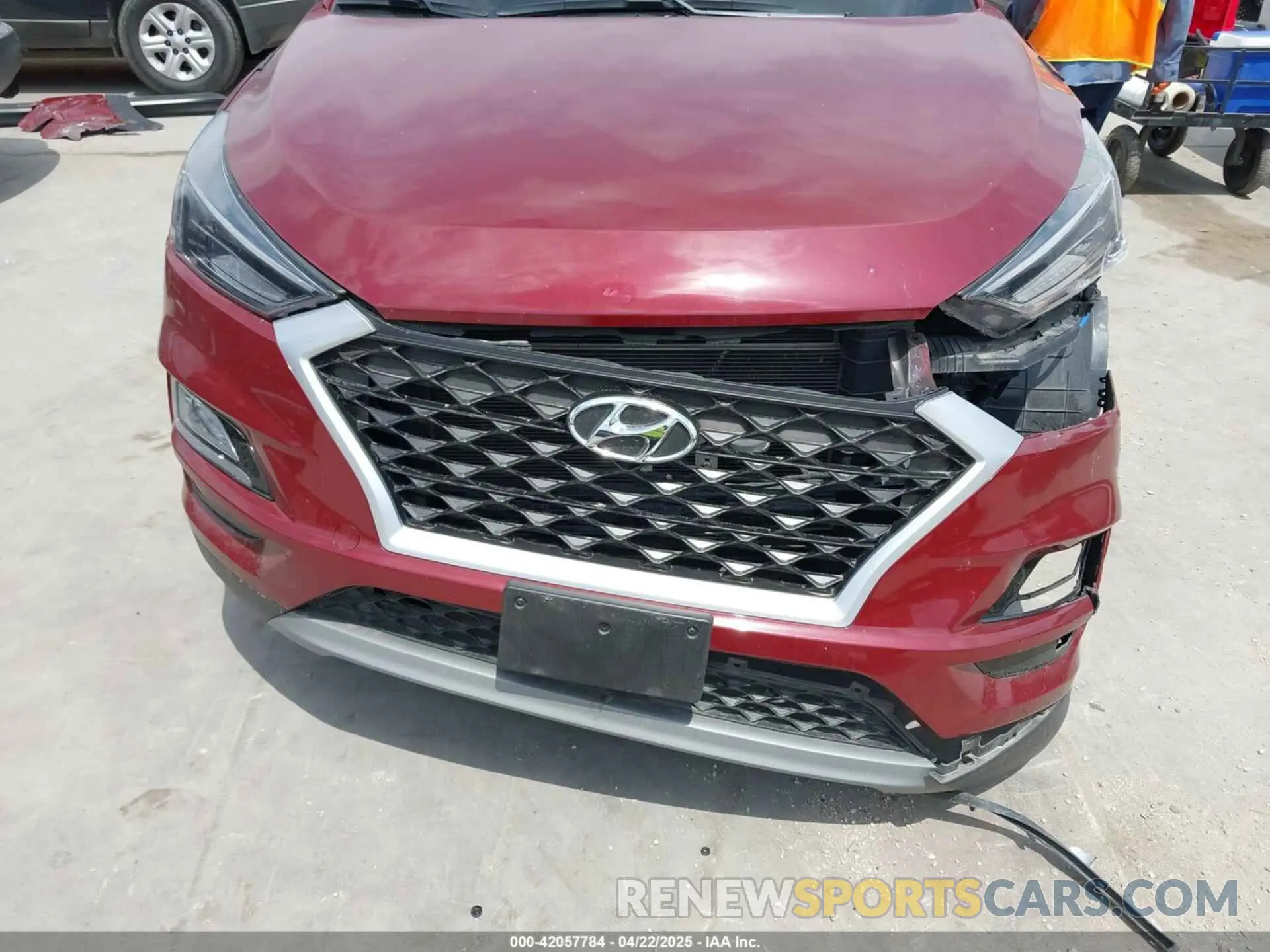19 Photograph of a damaged car KM8J33AL9KU895176 HYUNDAI TUCSON 2019