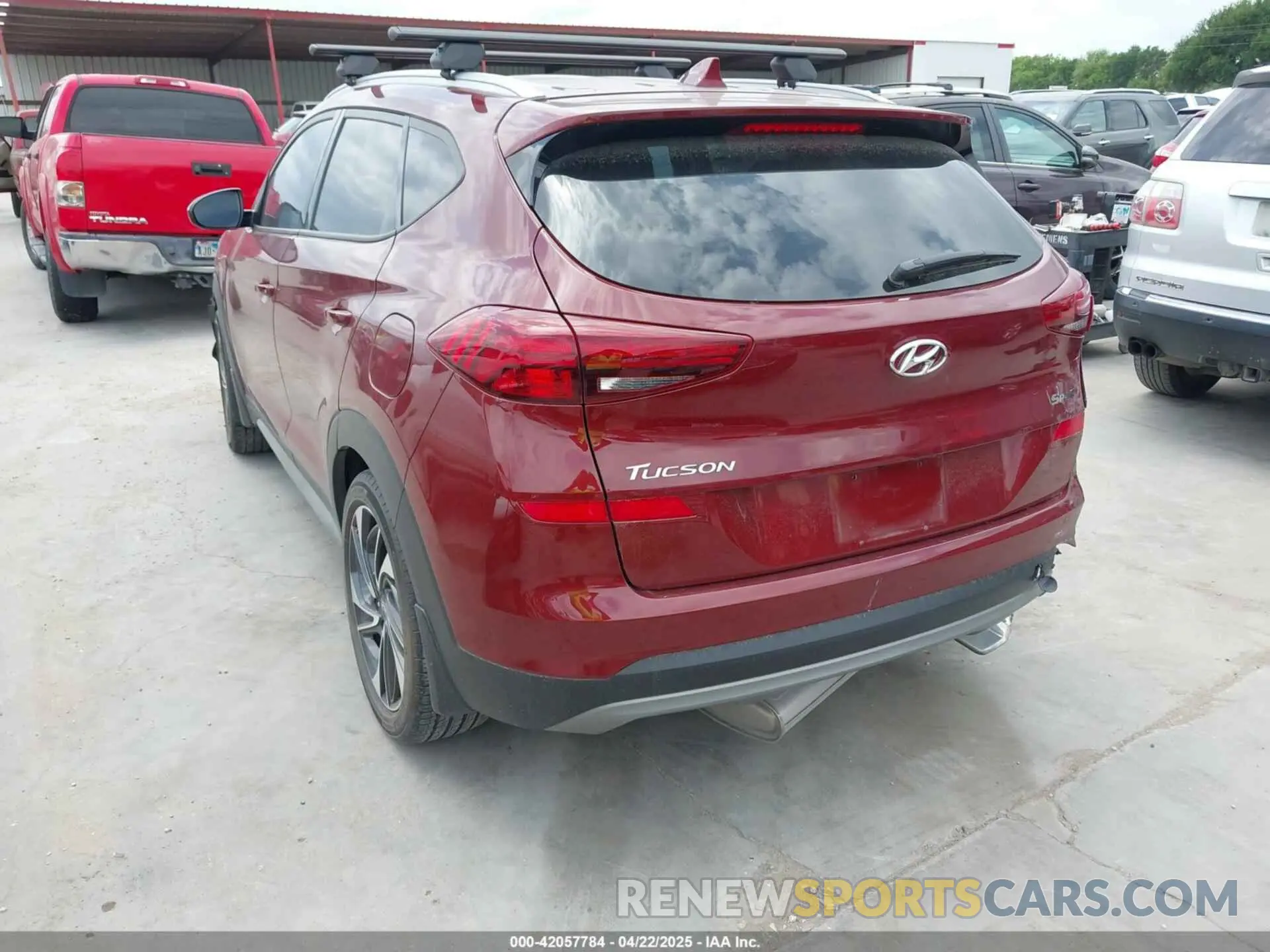 3 Photograph of a damaged car KM8J33AL9KU895176 HYUNDAI TUCSON 2019