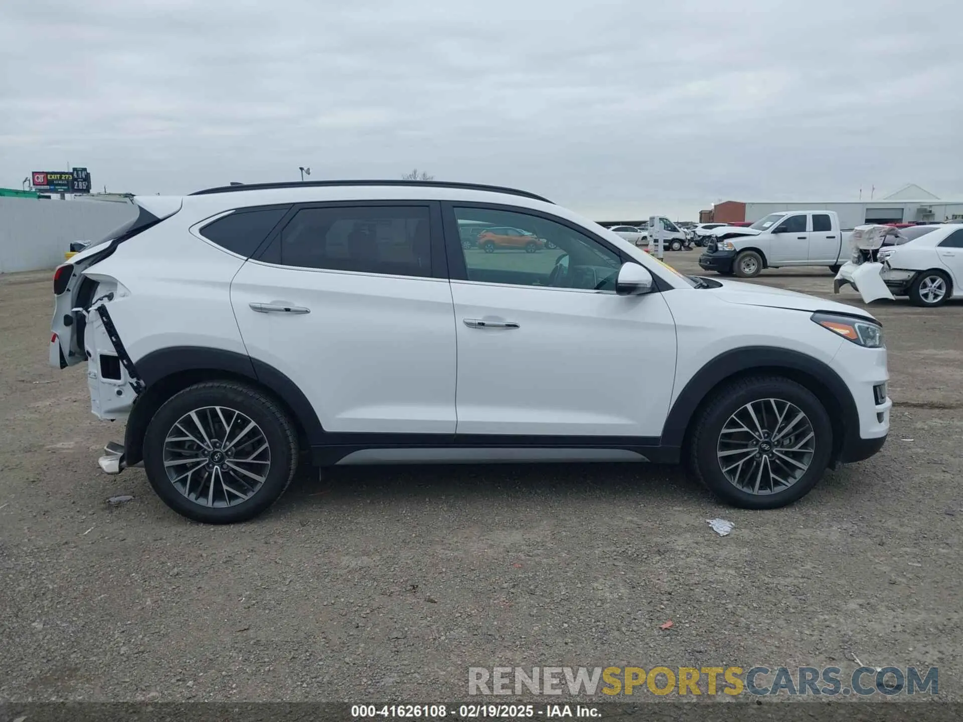 14 Photograph of a damaged car KM8J33ALOKU880498 HYUNDAI TUCSON 2019