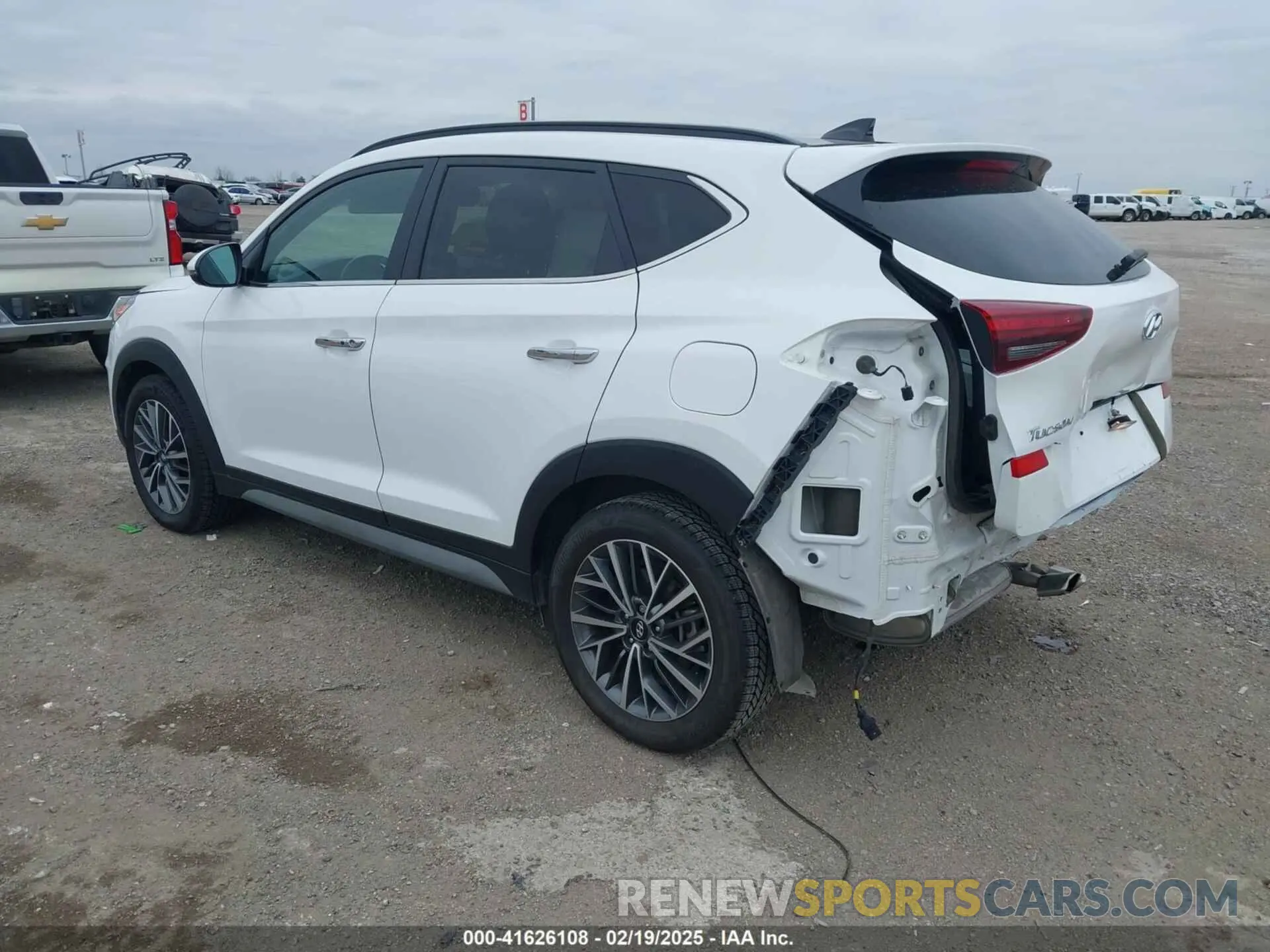3 Photograph of a damaged car KM8J33ALOKU880498 HYUNDAI TUCSON 2019