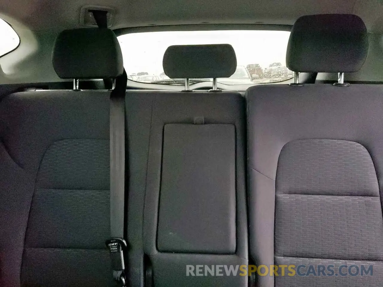 10 Photograph of a damaged car KM8J33ALXKU035478 HYUNDAI TUCSON 2019