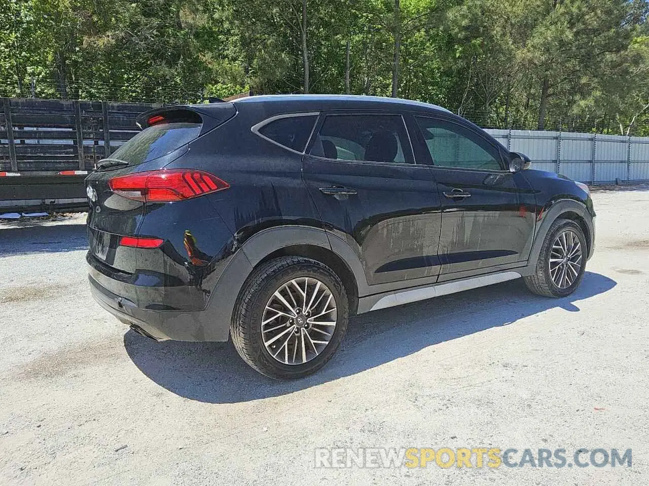 3 Photograph of a damaged car KM8J33ALXKU842910 HYUNDAI TUCSON 2019