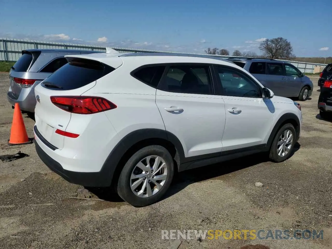 3 Photograph of a damaged car KM8J3CA40KU070717 HYUNDAI TUCSON 2019