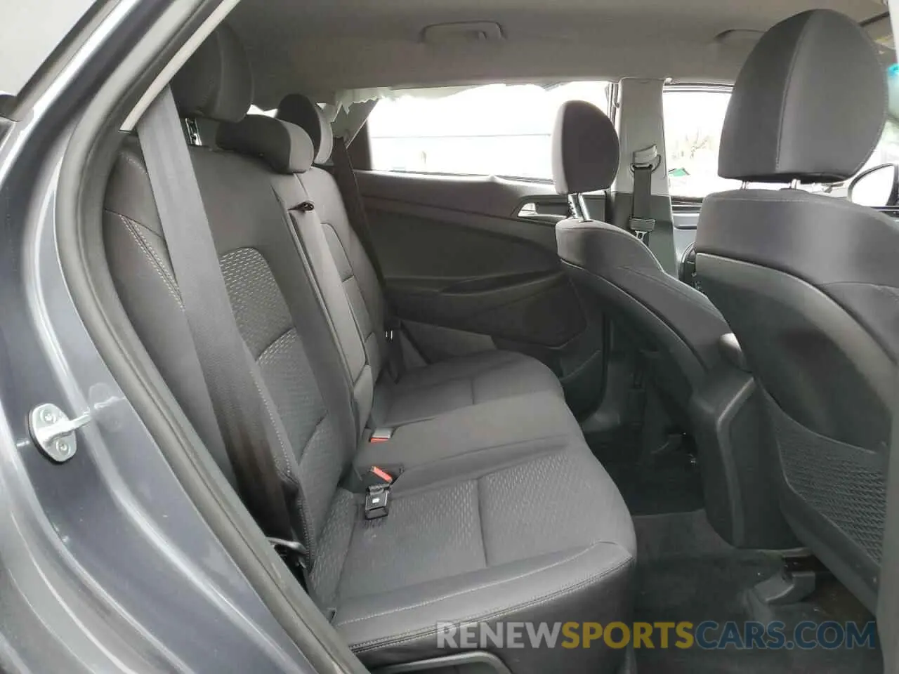 10 Photograph of a damaged car KM8J3CA40KU079482 HYUNDAI TUCSON 2019