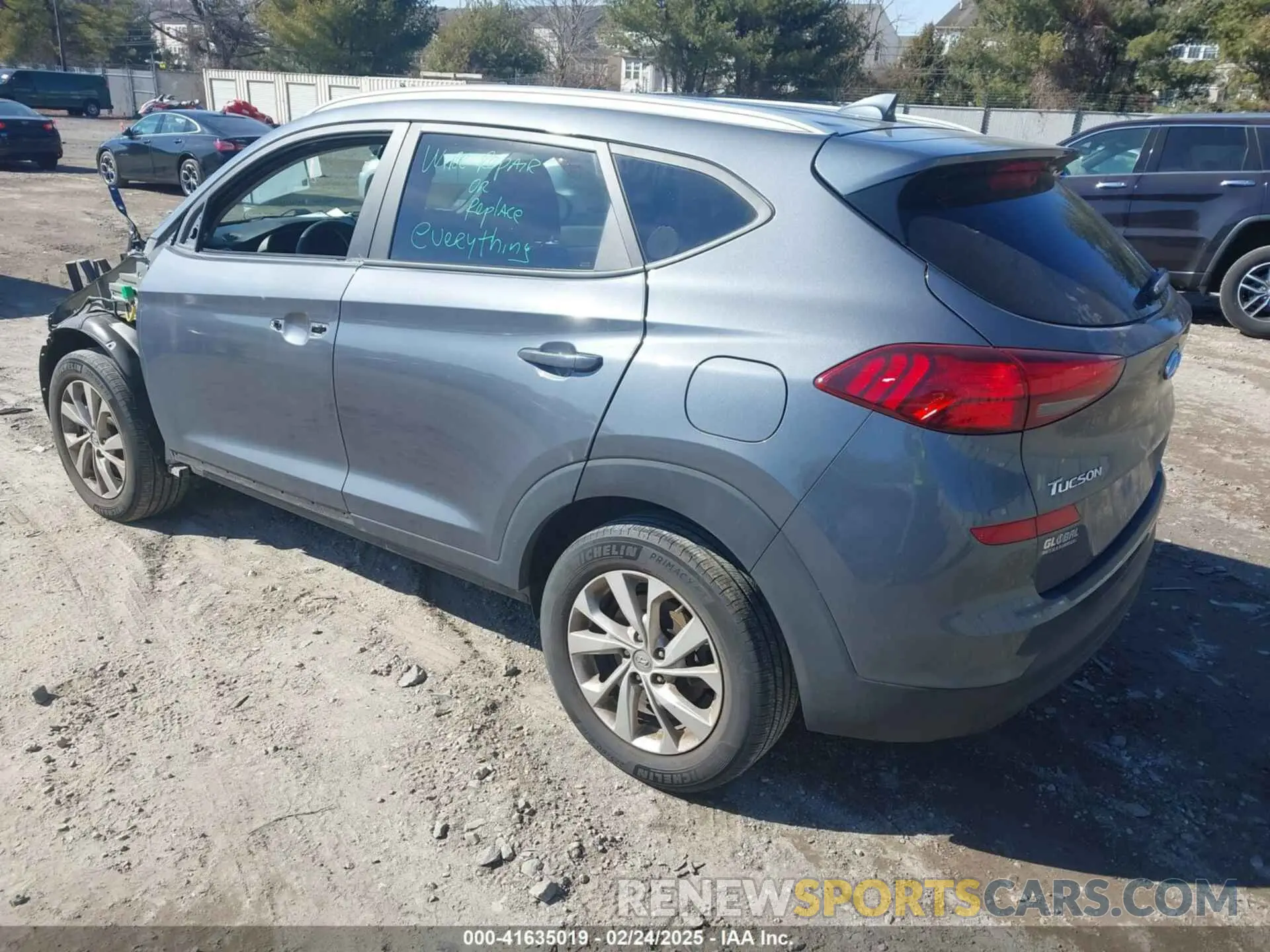 3 Photograph of a damaged car KM8J3CA43KU075720 HYUNDAI TUCSON 2019