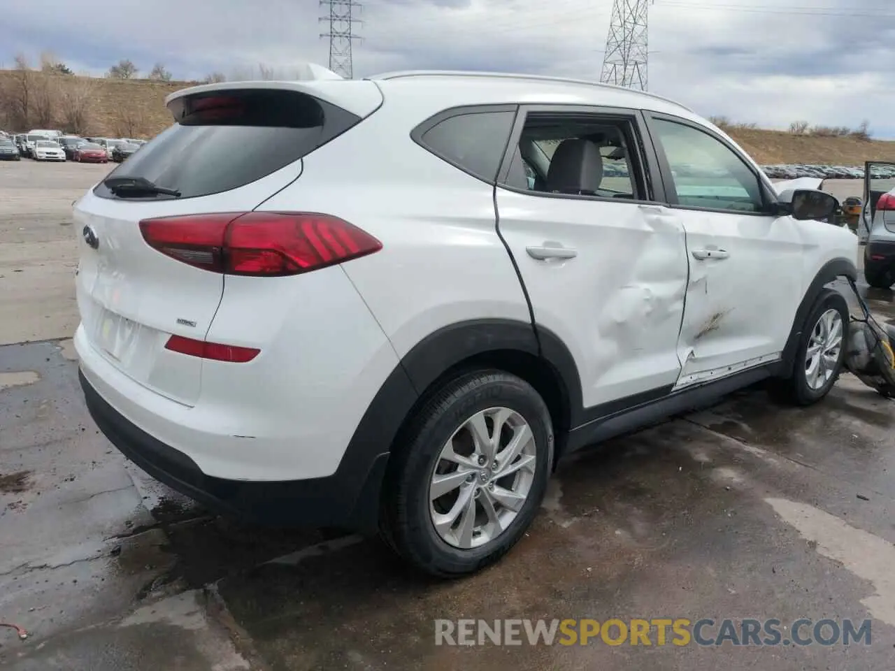 3 Photograph of a damaged car KM8J3CA44KU842877 HYUNDAI TUCSON 2019