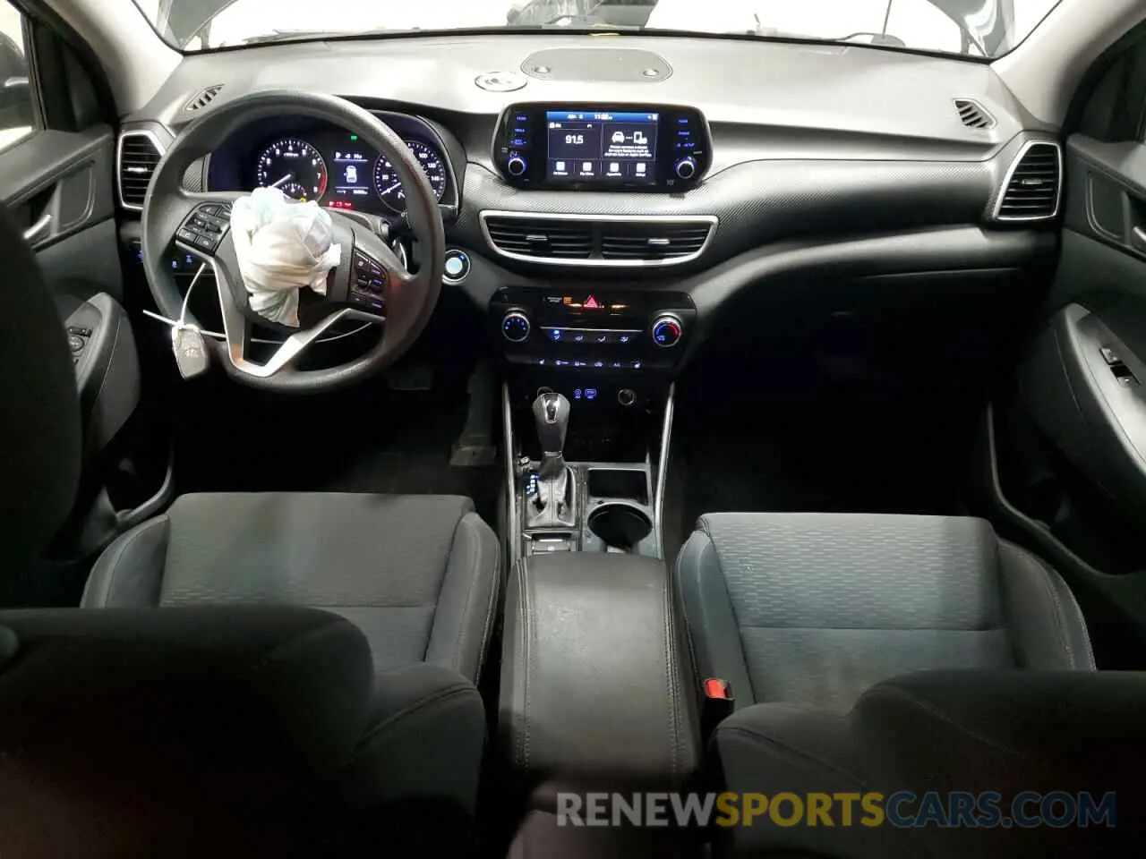 8 Photograph of a damaged car KM8J3CA45KU029483 HYUNDAI TUCSON 2019