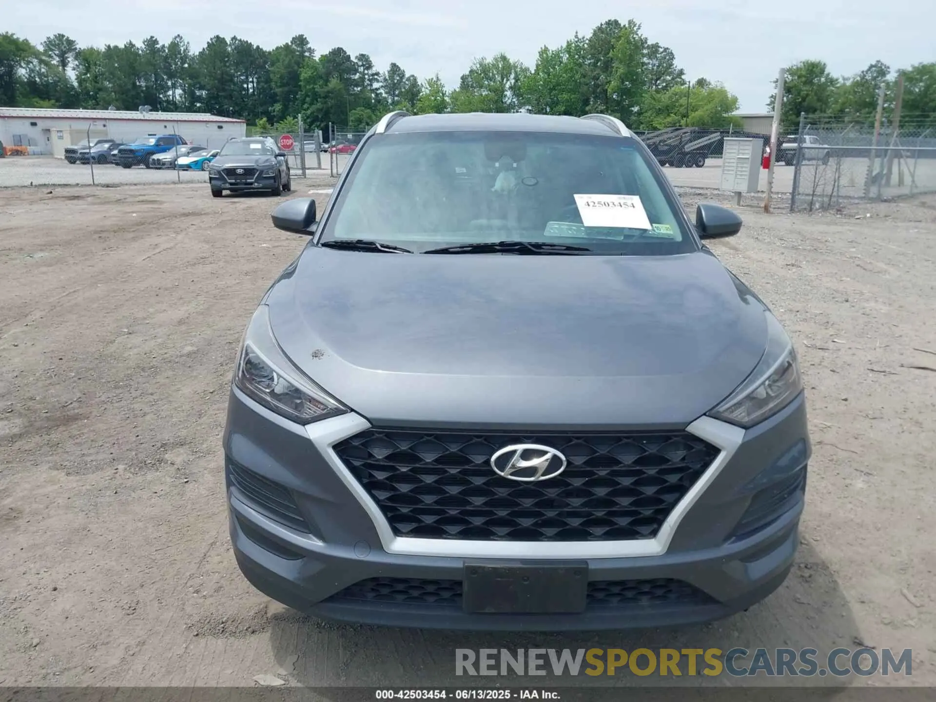 11 Photograph of a damaged car KM8J3CA45KU077470 HYUNDAI TUCSON 2019