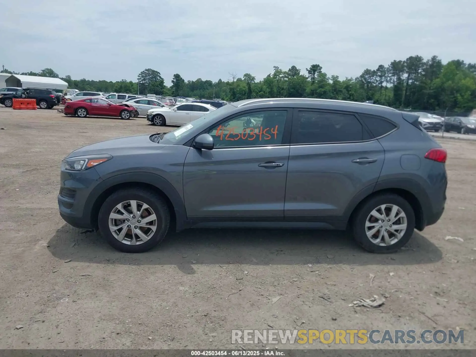 13 Photograph of a damaged car KM8J3CA45KU077470 HYUNDAI TUCSON 2019