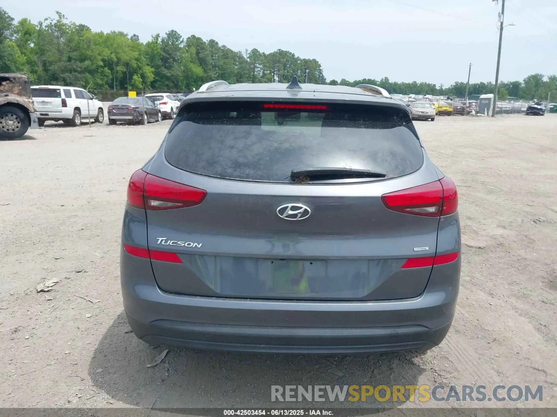15 Photograph of a damaged car KM8J3CA45KU077470 HYUNDAI TUCSON 2019
