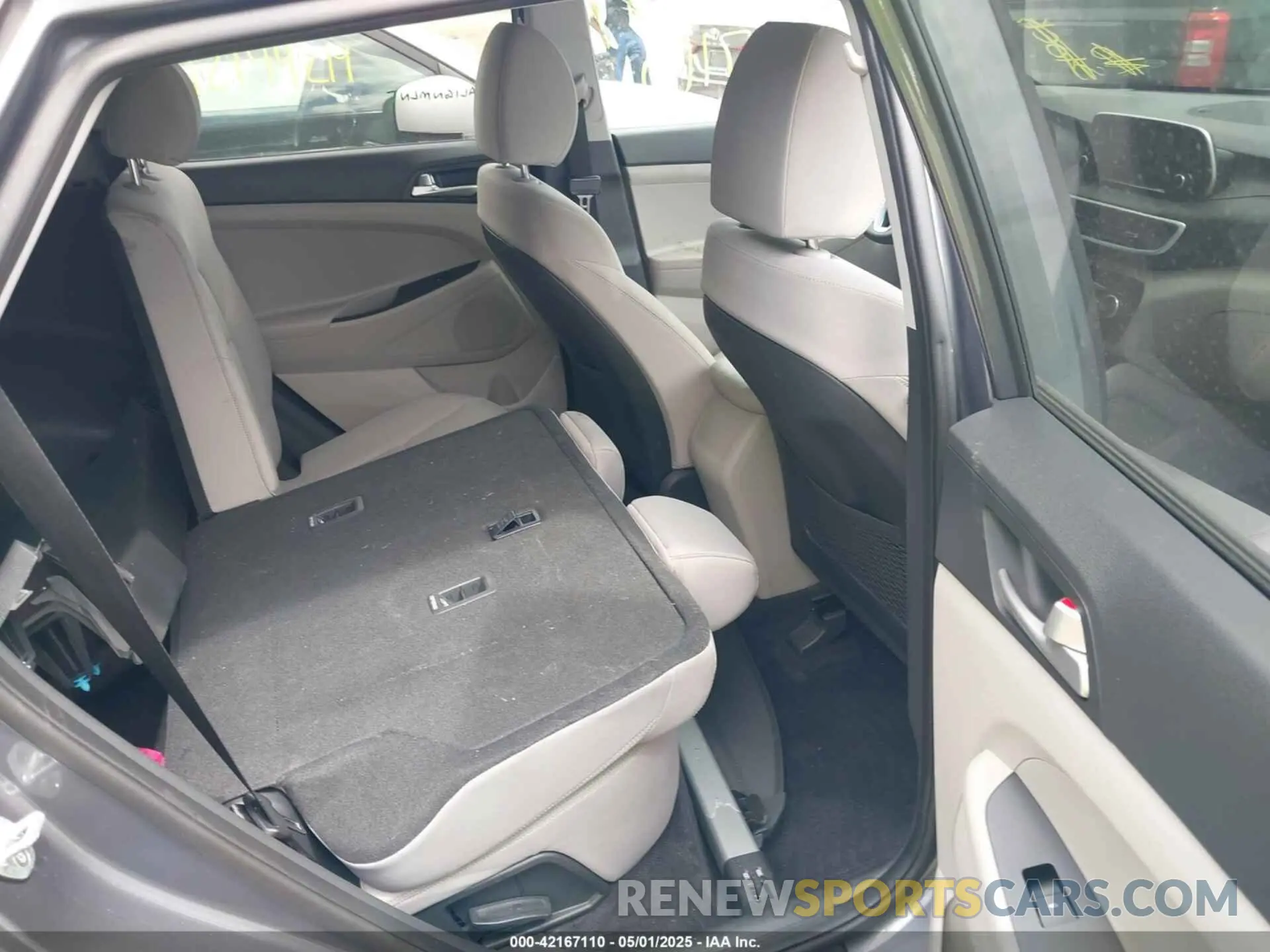 8 Photograph of a damaged car KM8J3CA45KU968178 HYUNDAI TUCSON 2019