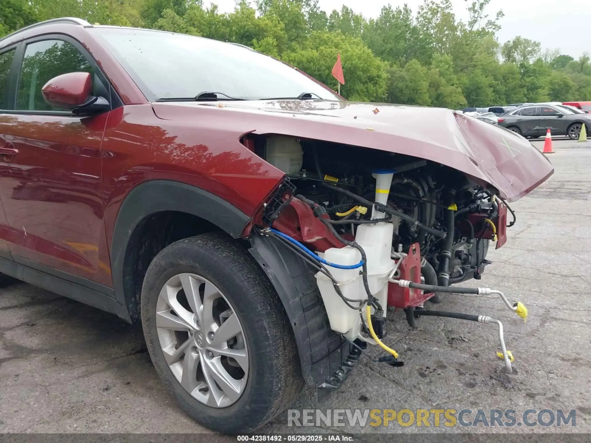 18 Photograph of a damaged car KM8J3CA45KU977933 HYUNDAI TUCSON 2019