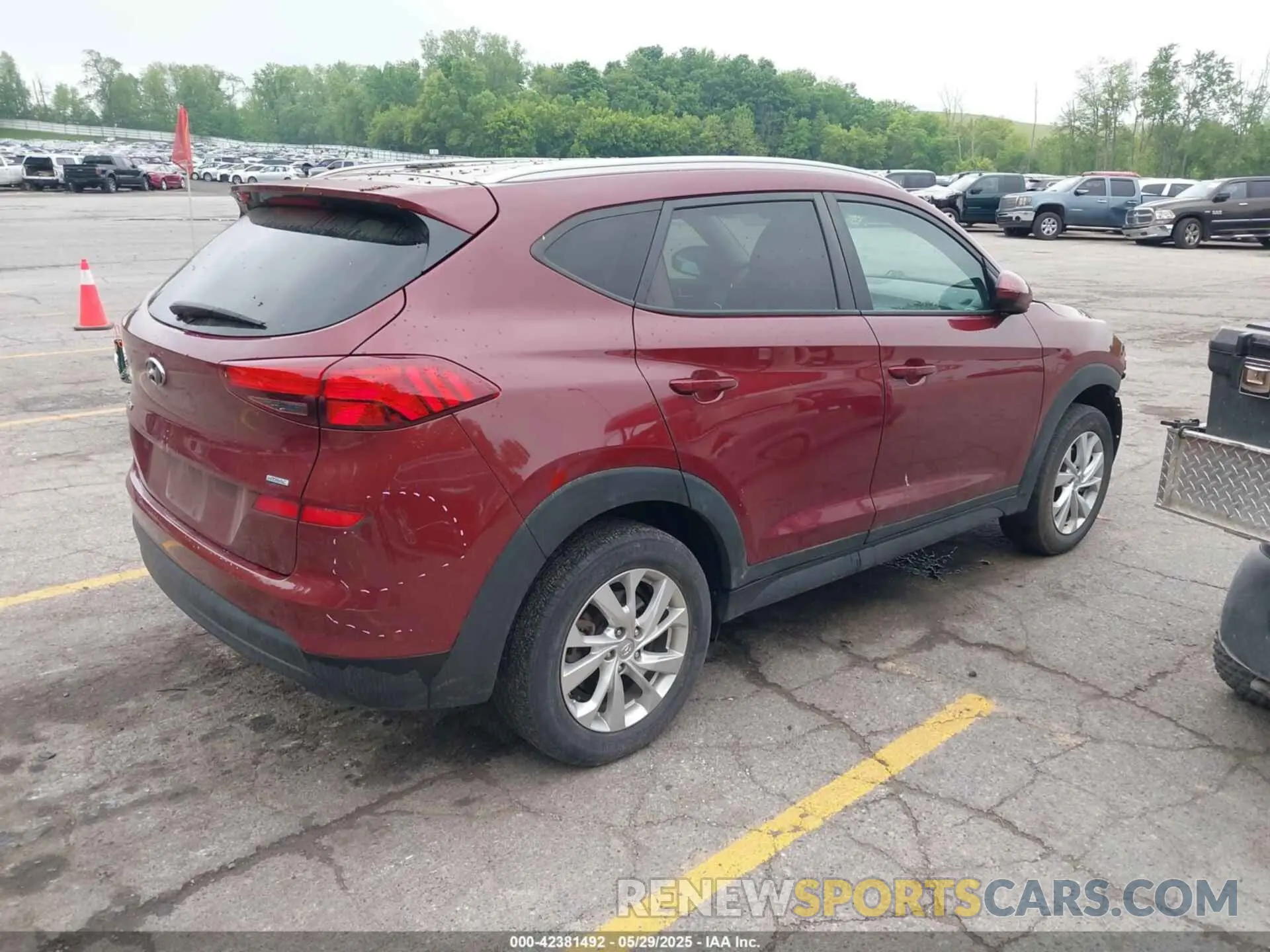 4 Photograph of a damaged car KM8J3CA45KU977933 HYUNDAI TUCSON 2019