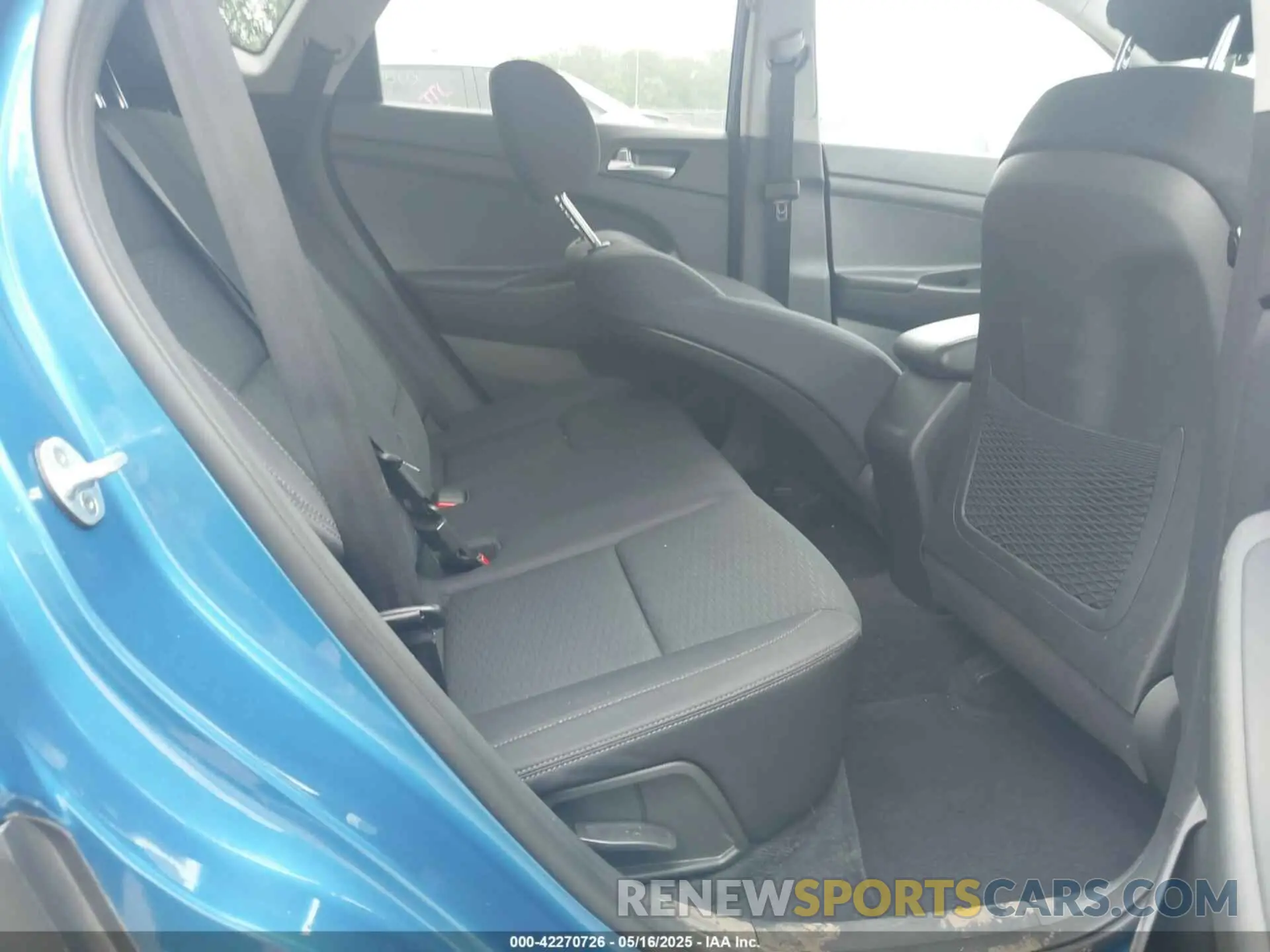 8 Photograph of a damaged car KM8J3CA47KU856580 HYUNDAI TUCSON 2019