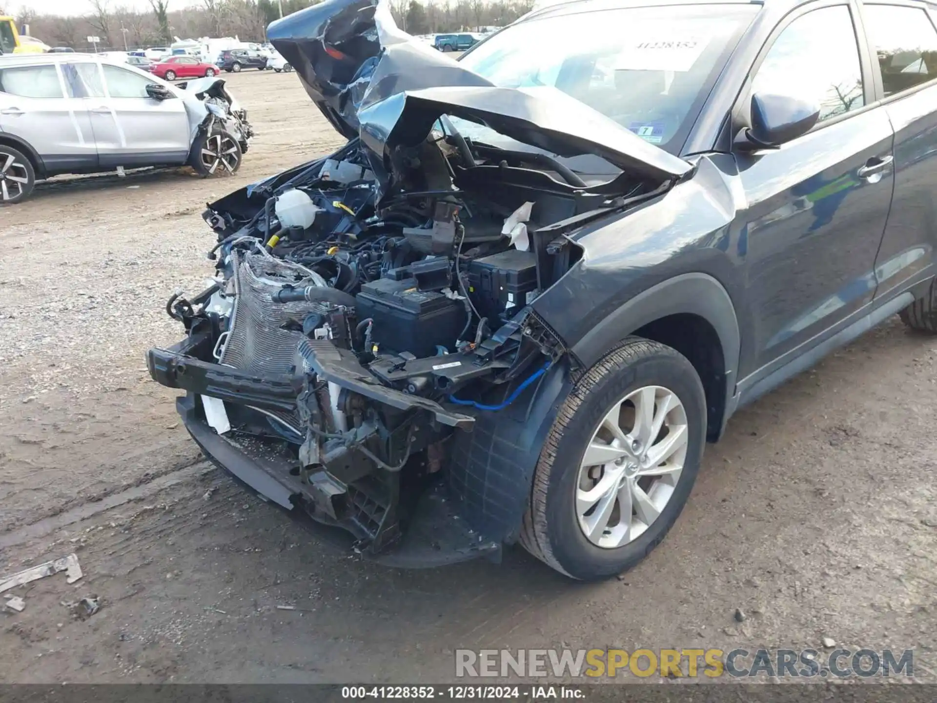 17 Photograph of a damaged car KM8J3CA48KU051820 HYUNDAI TUCSON 2019