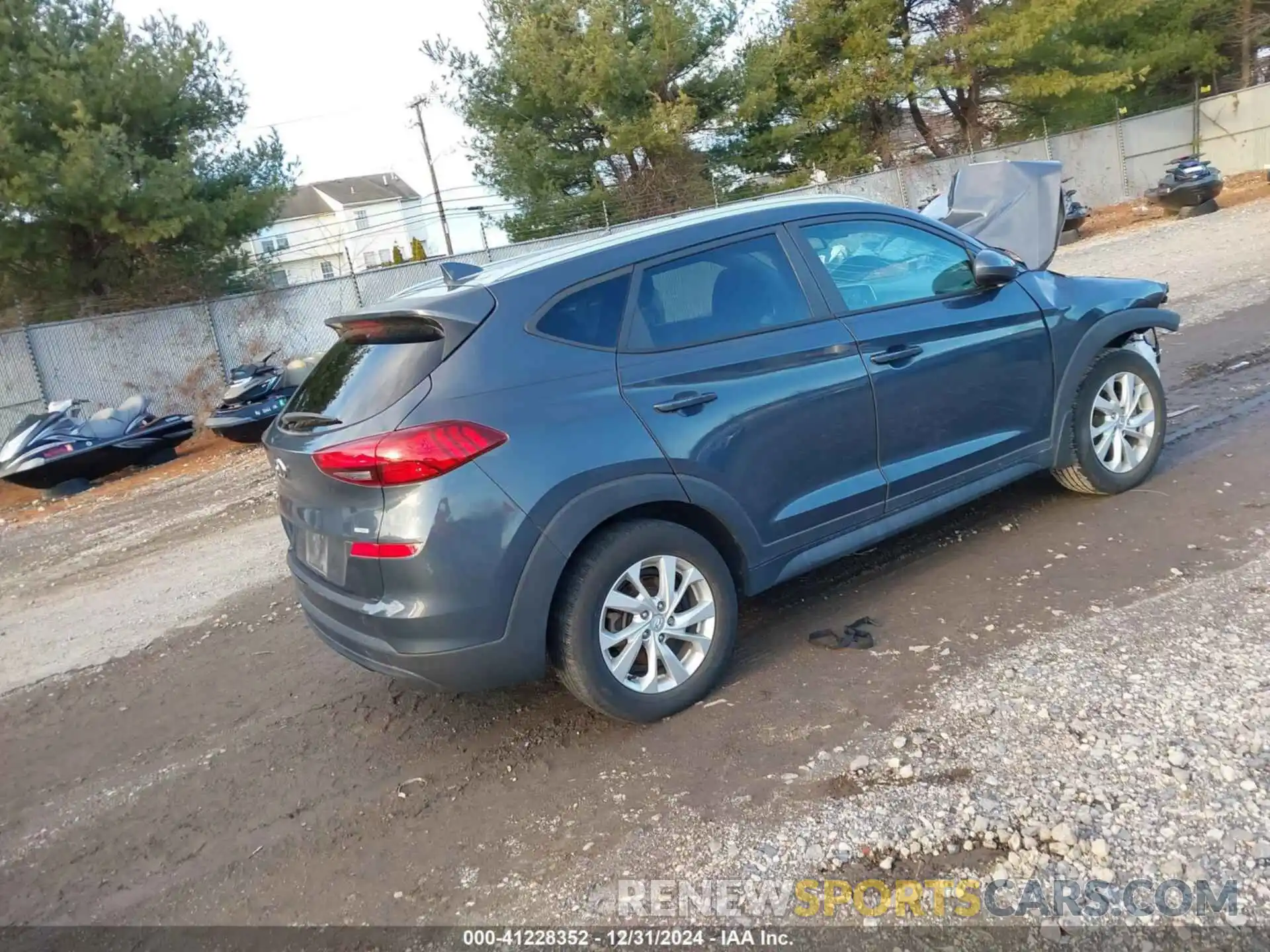 4 Photograph of a damaged car KM8J3CA48KU051820 HYUNDAI TUCSON 2019