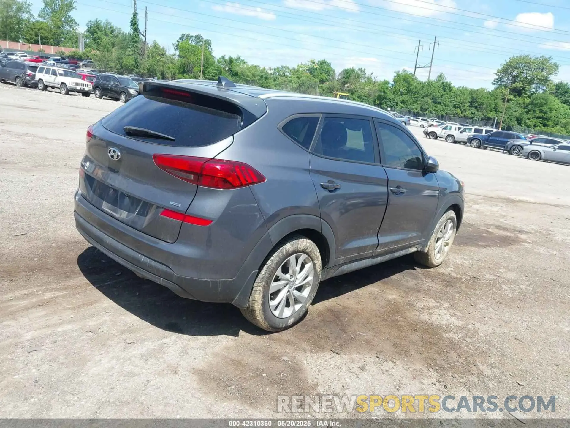 4 Photograph of a damaged car KM8J3CA48KU066849 HYUNDAI TUCSON 2019