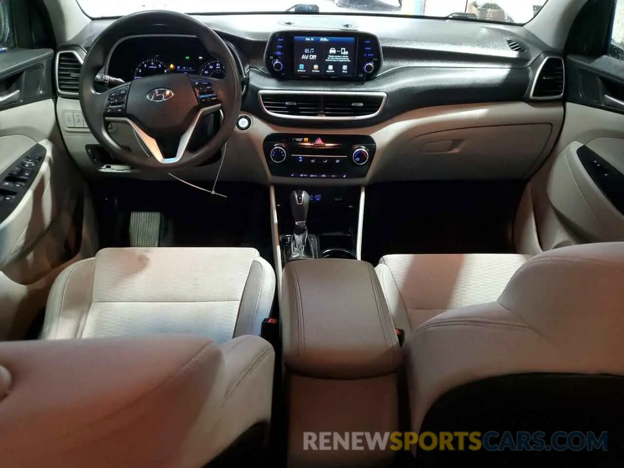 8 Photograph of a damaged car KM8J3CA48KU843028 HYUNDAI TUCSON 2019