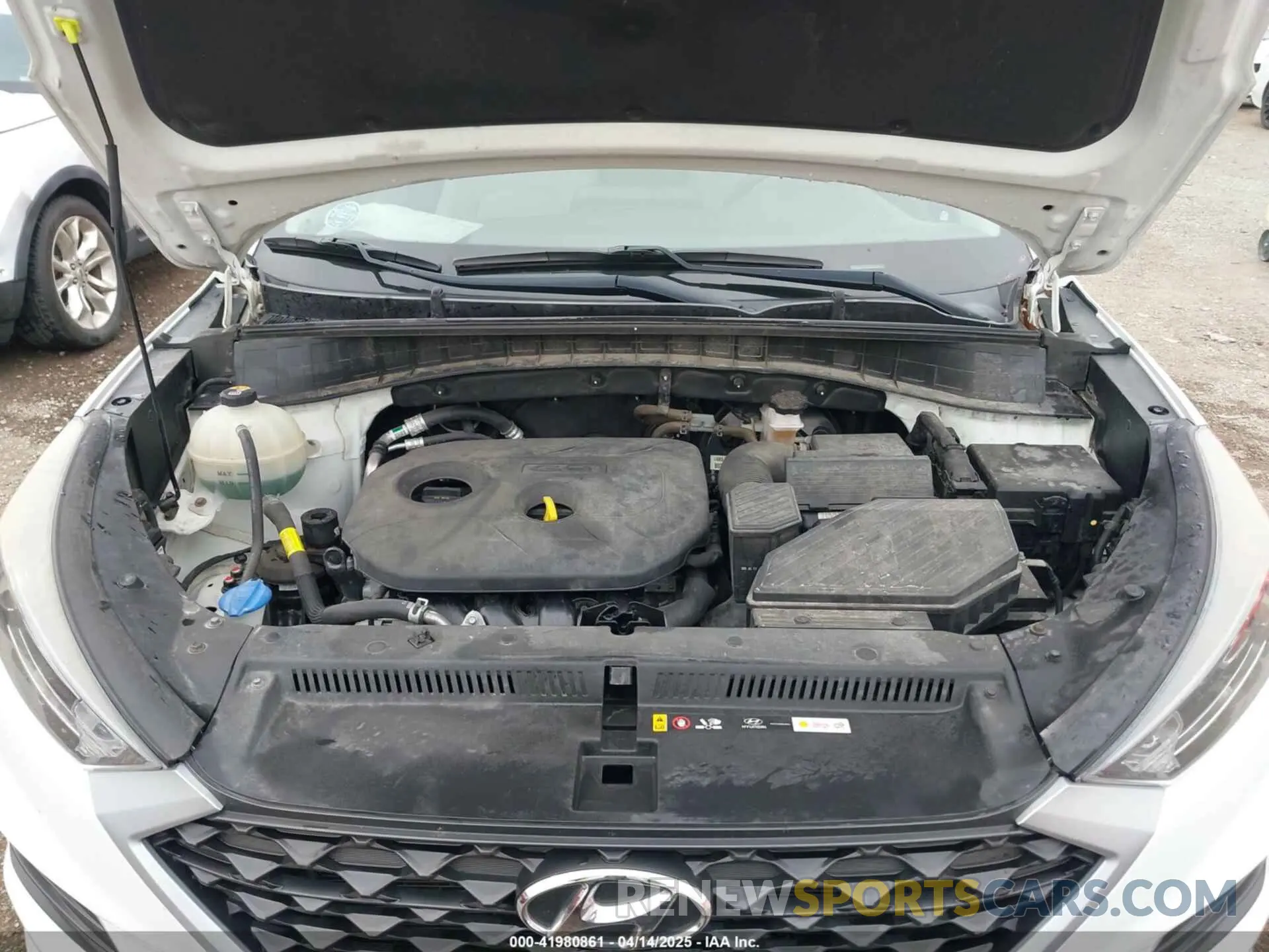 10 Photograph of a damaged car KM8J3CA4XKU000836 HYUNDAI TUCSON 2019