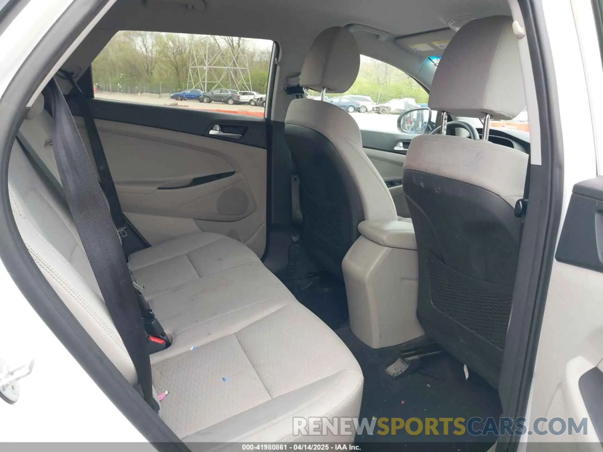 8 Photograph of a damaged car KM8J3CA4XKU000836 HYUNDAI TUCSON 2019