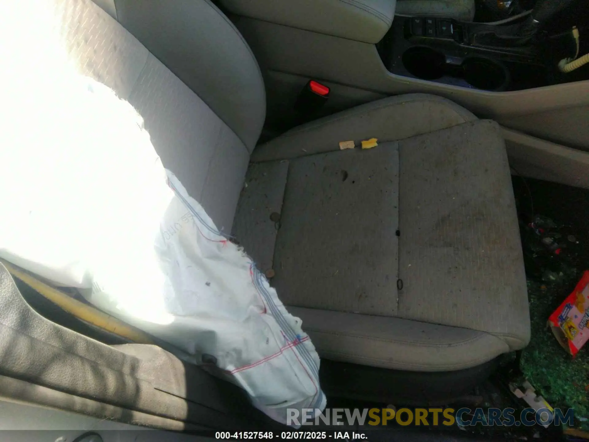 5 Photograph of a damaged car KM8J3CA4XKU894613 HYUNDAI TUCSON 2019