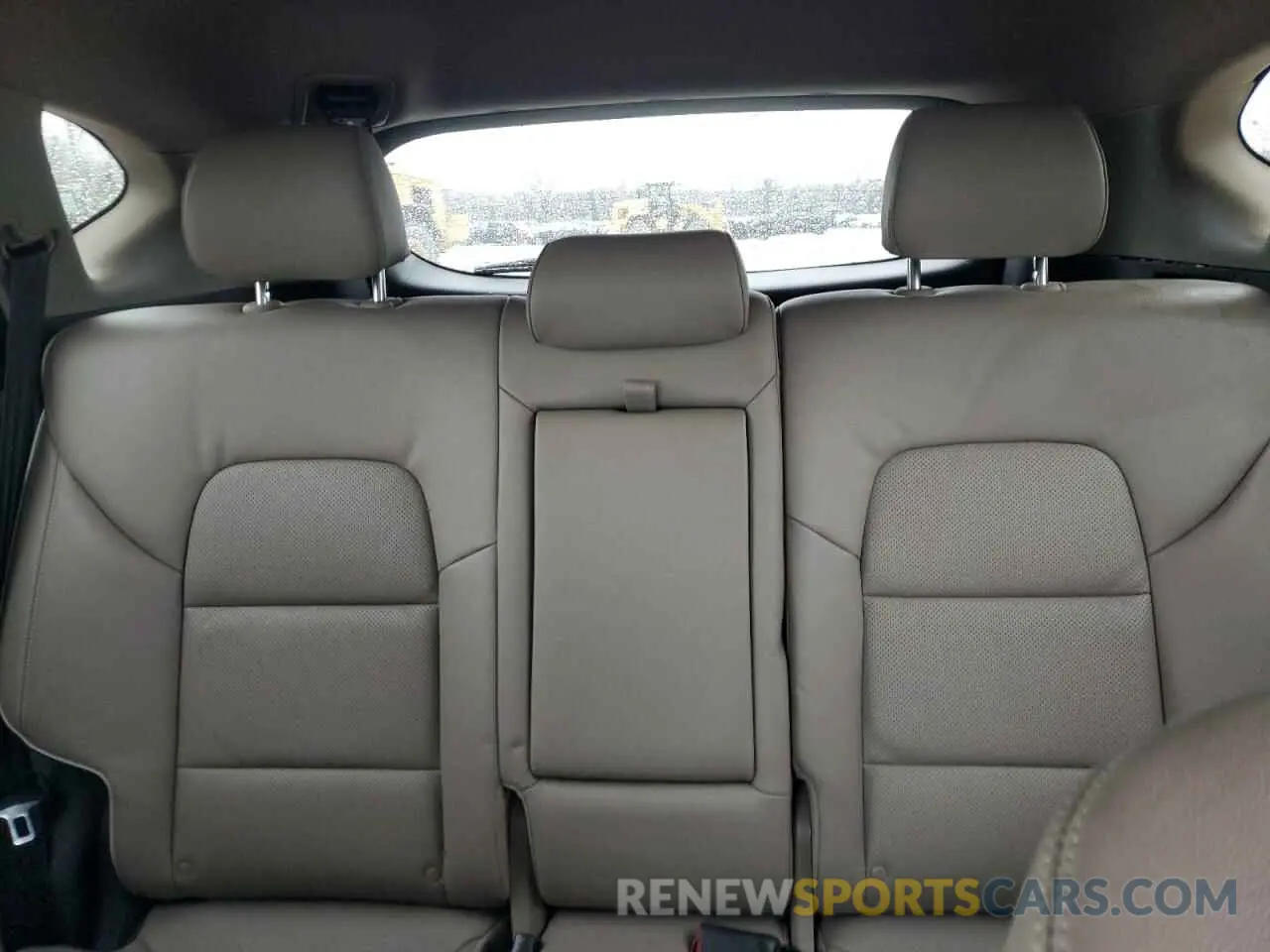 10 Photograph of a damaged car KM8J3CAL0KU045775 HYUNDAI TUCSON 2019