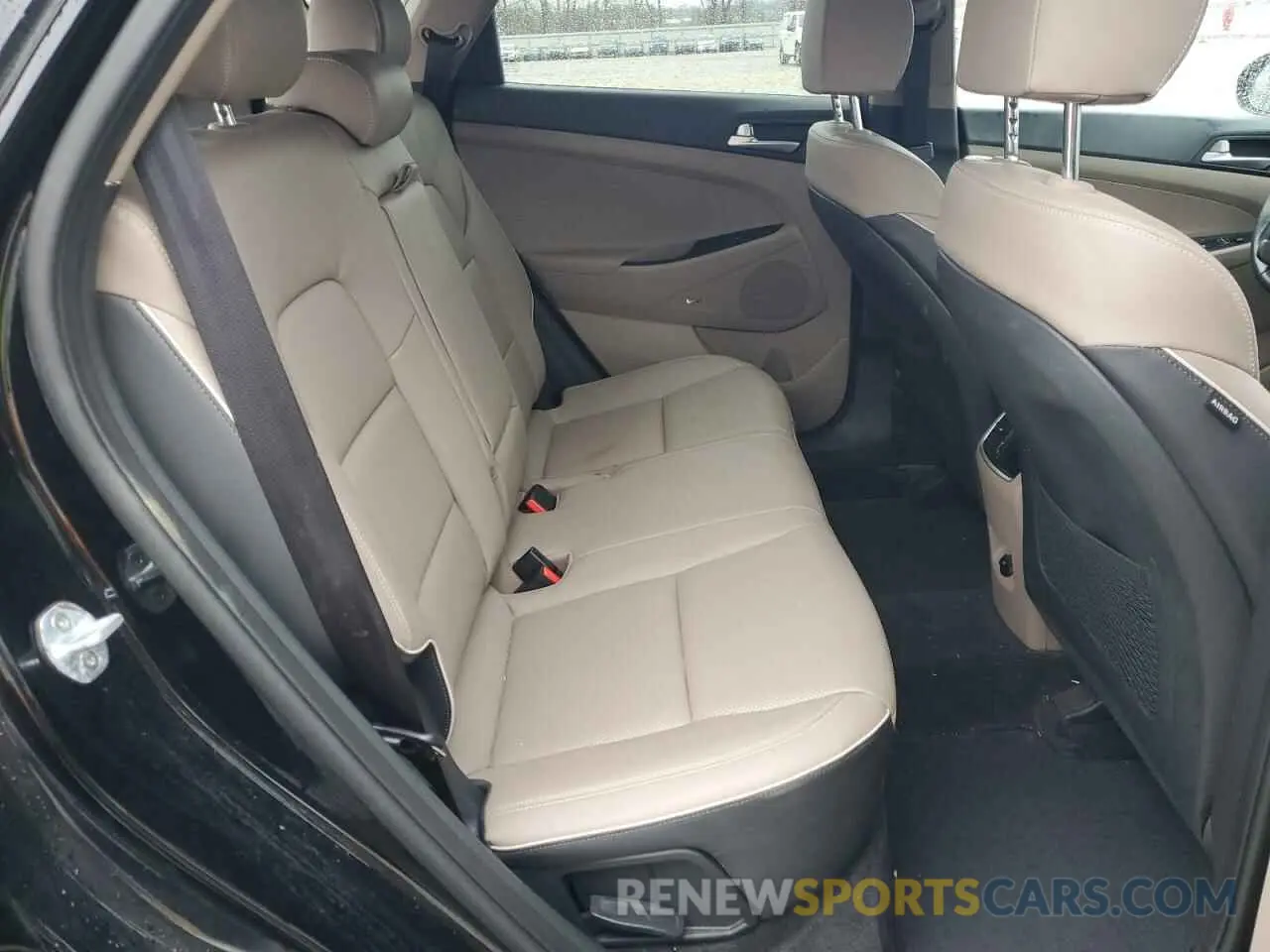 11 Photograph of a damaged car KM8J3CAL0KU045775 HYUNDAI TUCSON 2019