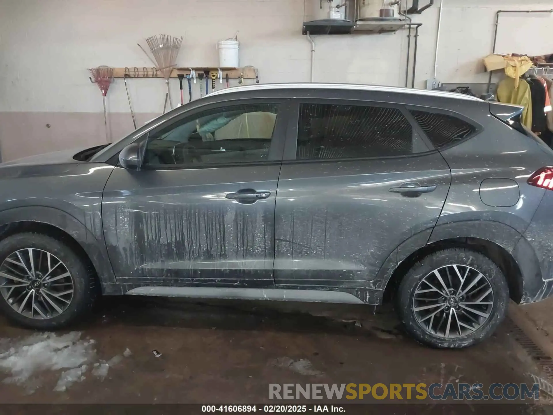 14 Photograph of a damaged car KM8J3CAL0KU063161 HYUNDAI TUCSON 2019